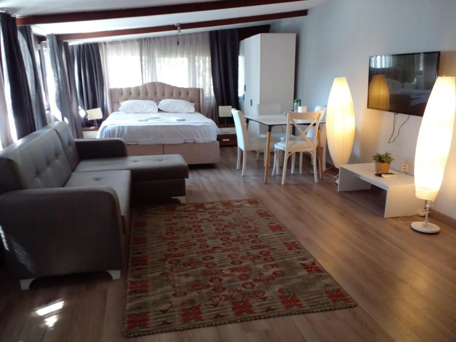 Photo of the whole room, Bed in Kaftan Hotel