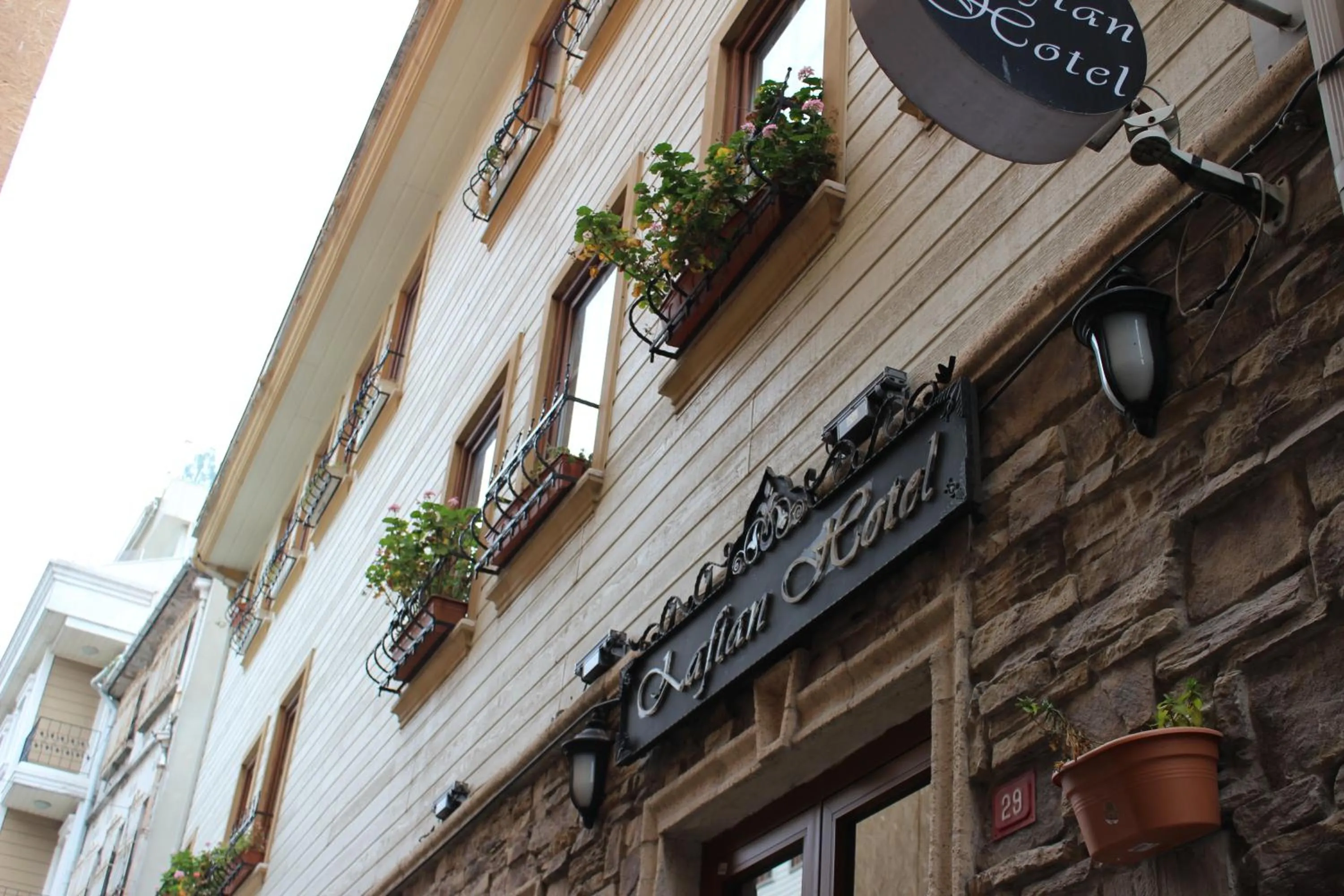 Facade/entrance in Kaftan Hotel