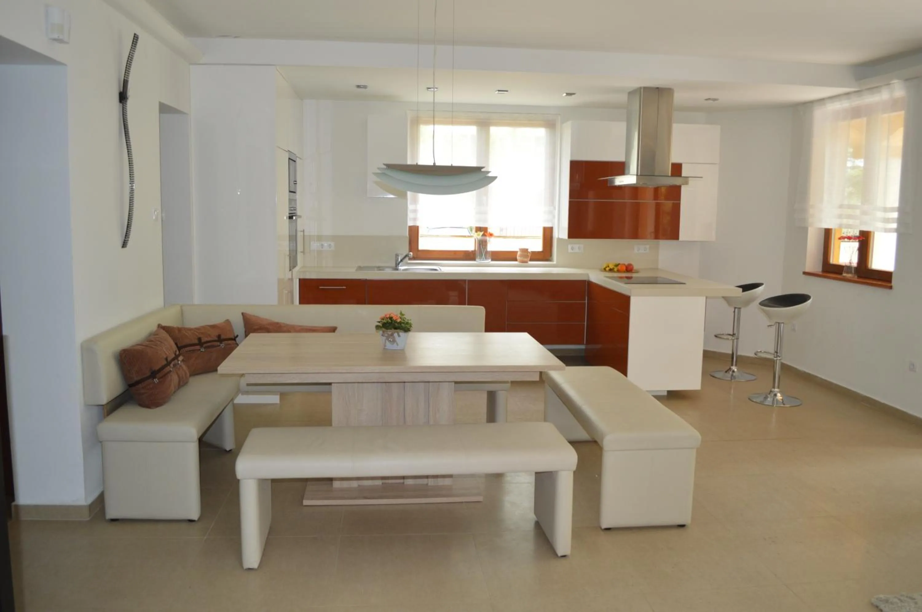 Kitchen or kitchenette in Villa - ZMRD