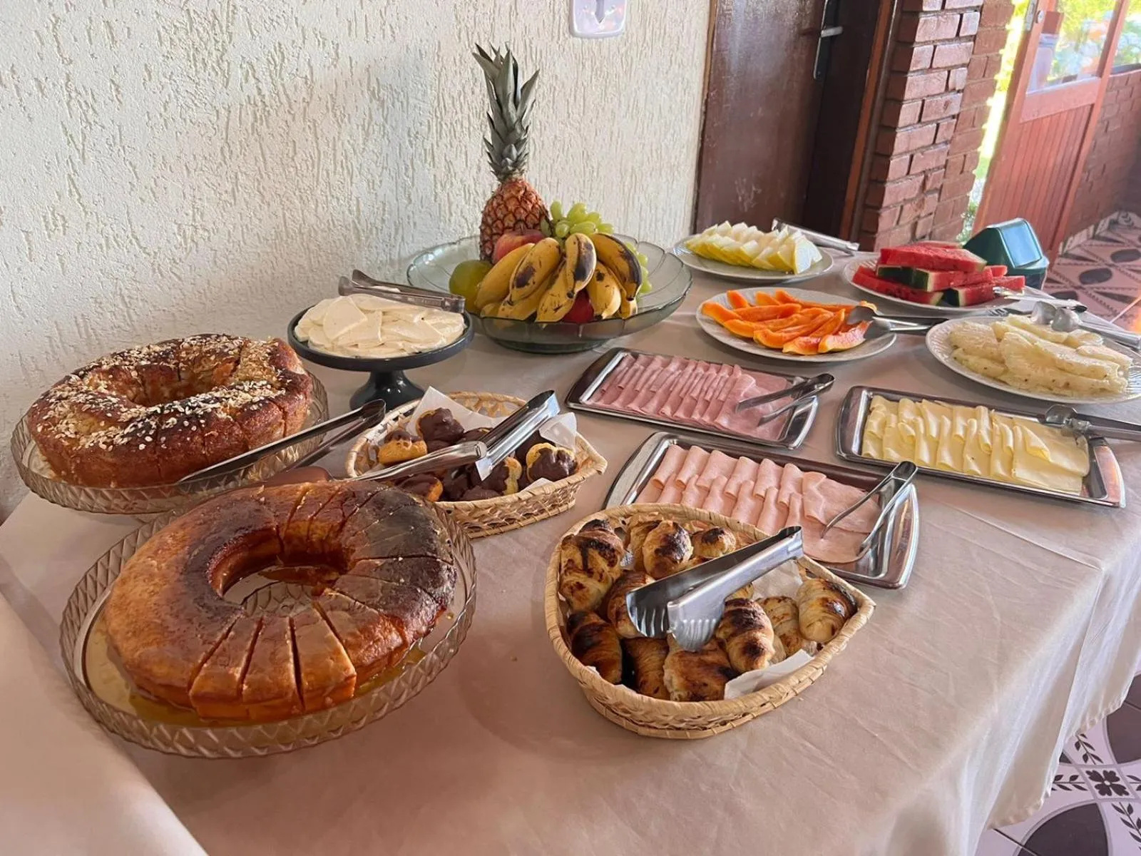 Breakfast in Pousada Araucária Village