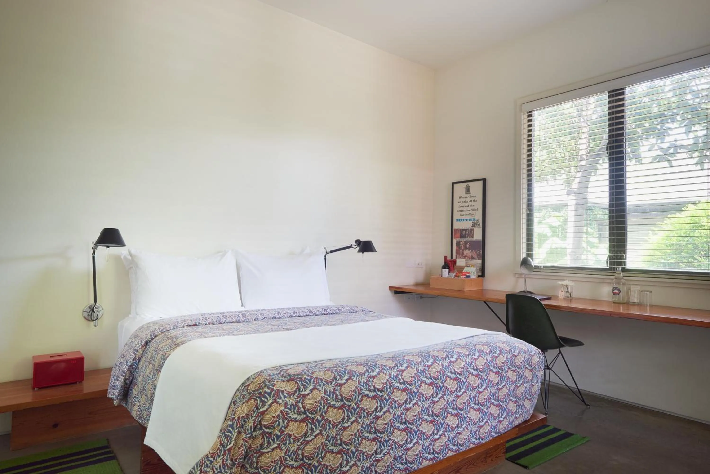 Bed in Hotel San Jose