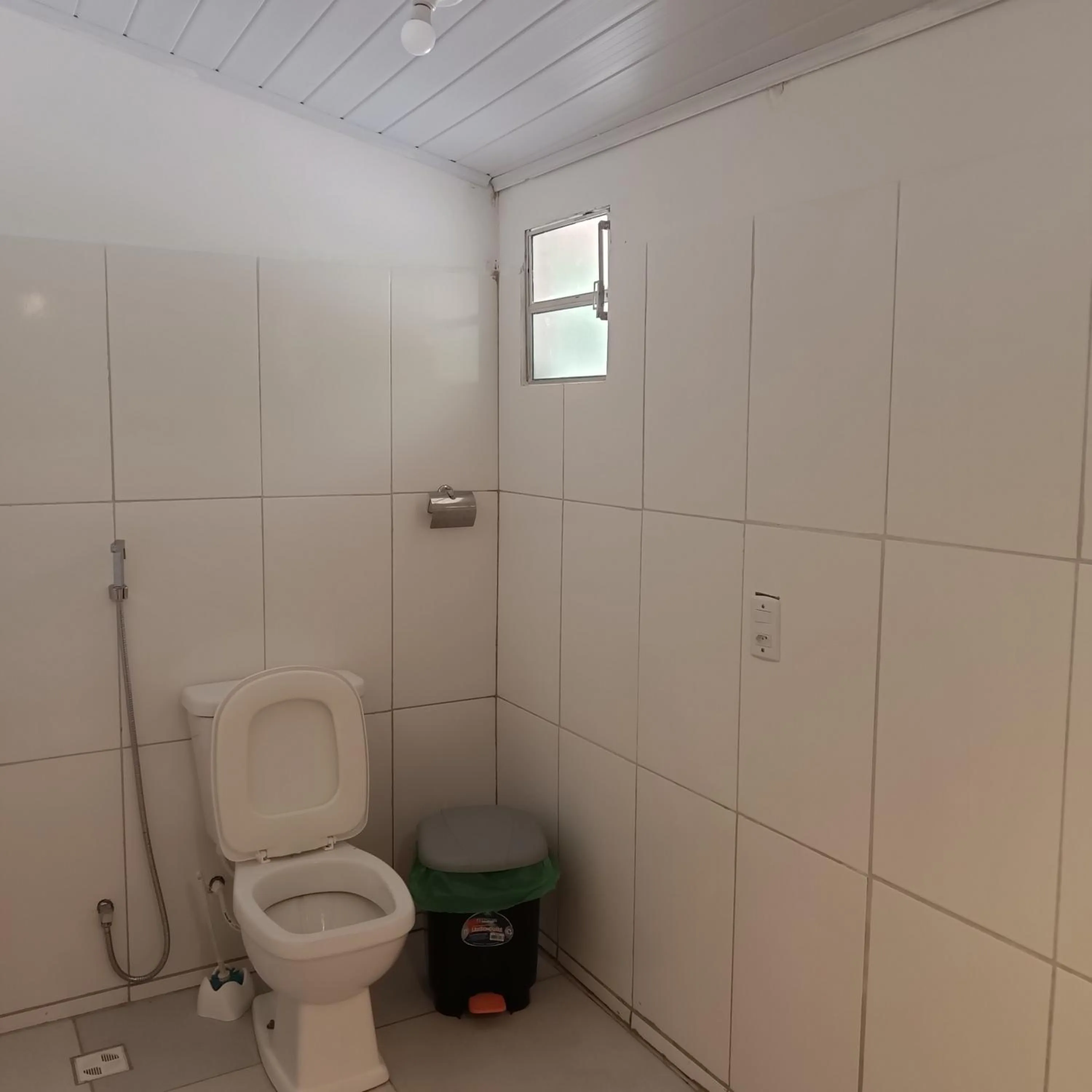 Toilet in Pousada Pedra do Negro