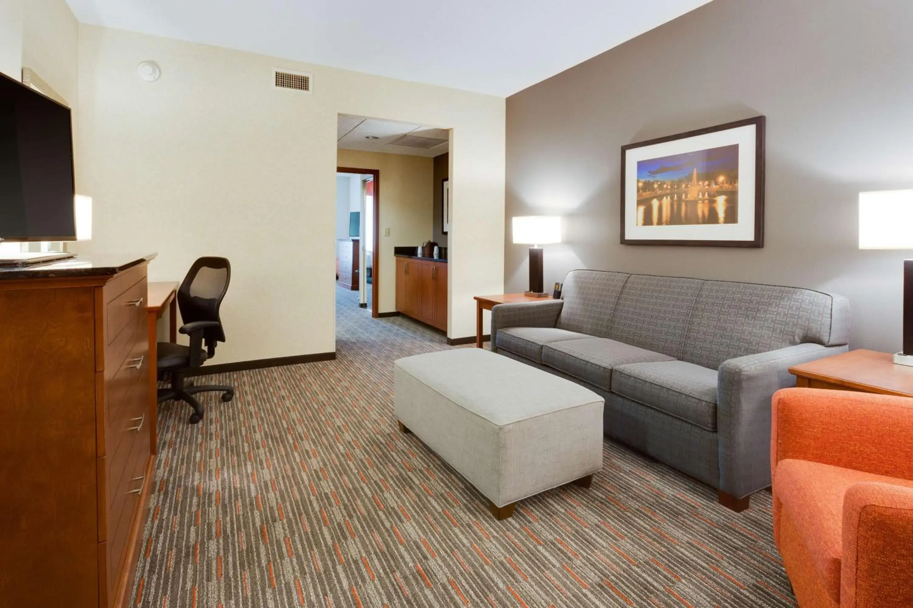 King Suite with Sofa Bed in Drury Inn & Suites Fort Myers Airport FGCU King Suite with Sofa Bed in Drury Inn & Suites Fort Myers Airport FGCU