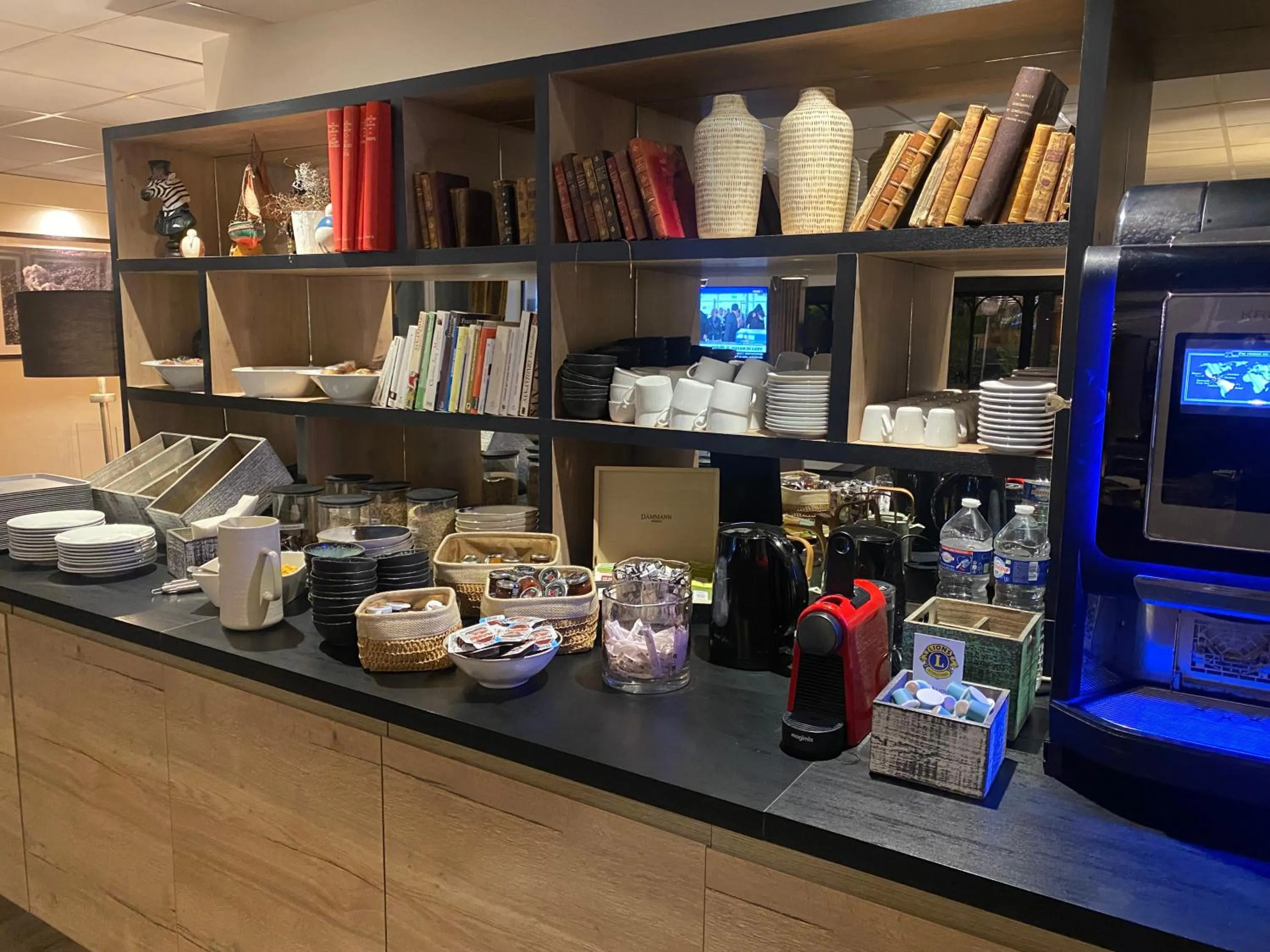 Buffet breakfast in Hotel Acadie Orly Morangis