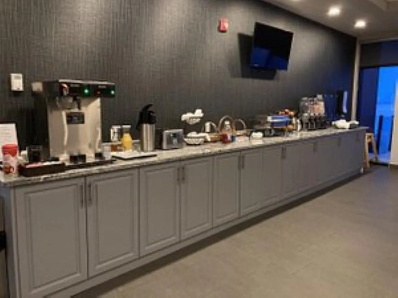 Breakfast in Park Inn by Radisson Edmonton Airport