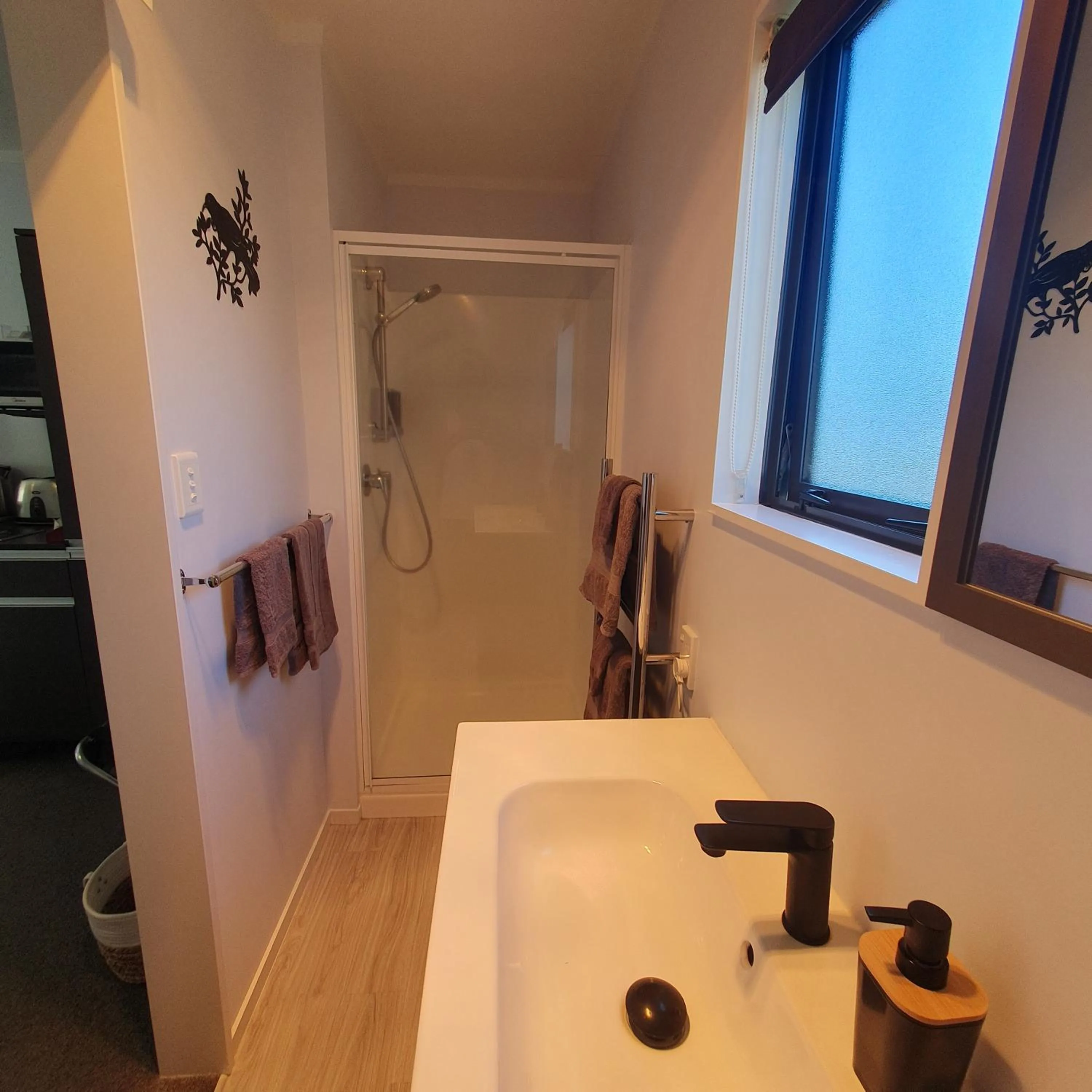 Shower in Moe Marie Sleep Peacefully