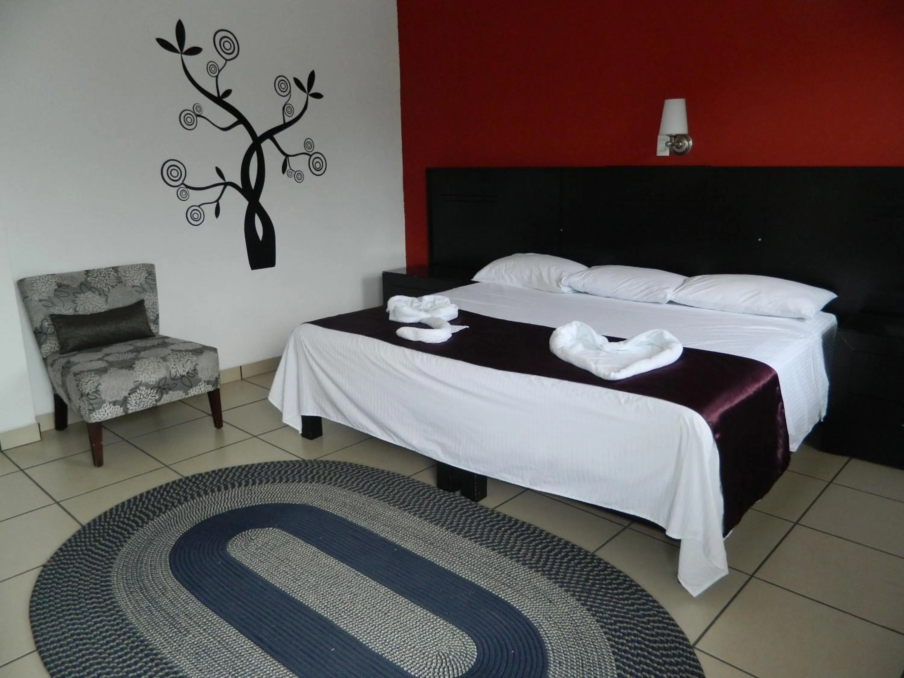 Deluxe Double Room with Bath in Hotel Terrazas Inn