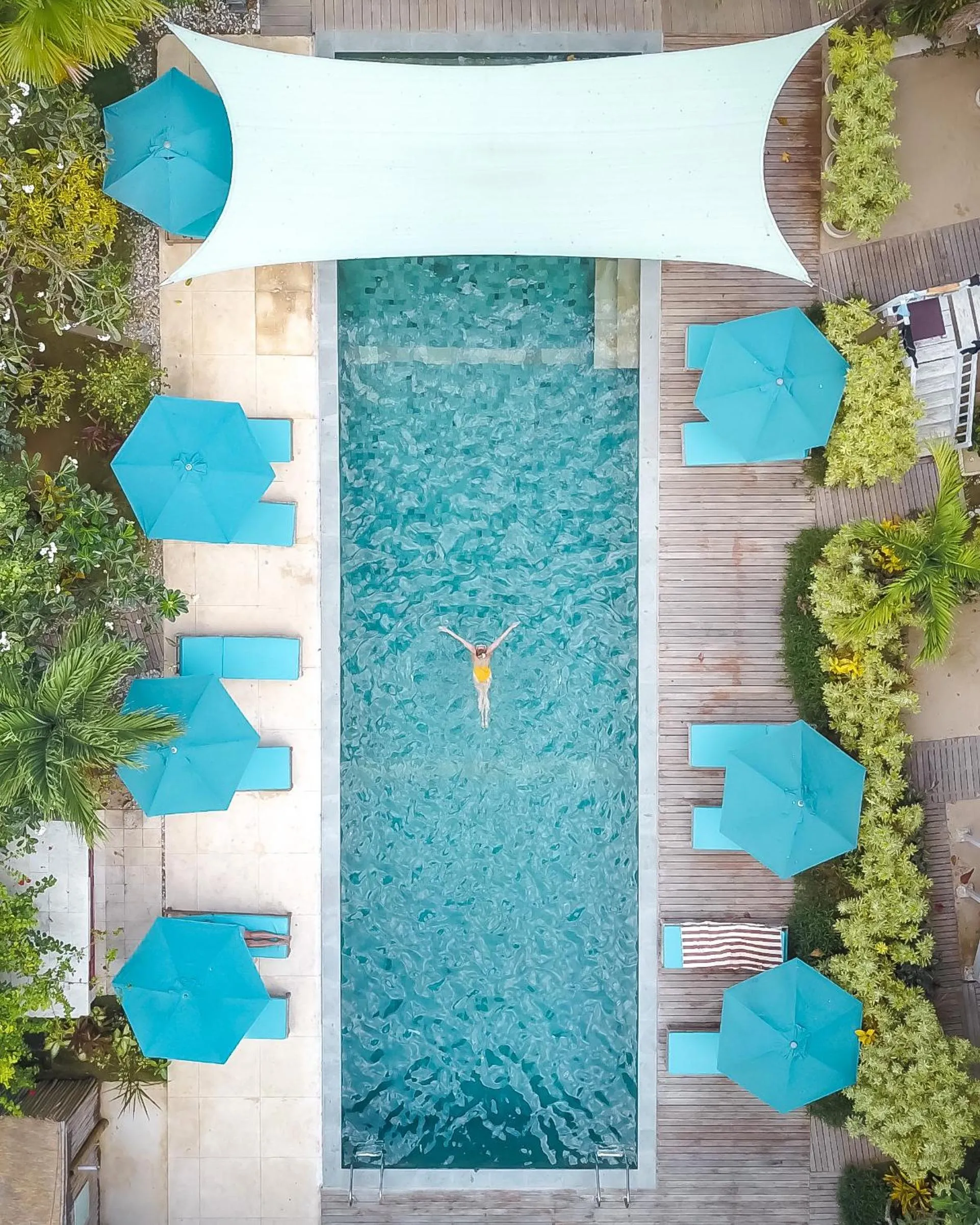 Swimming pool in Hai Tide Beach Resort