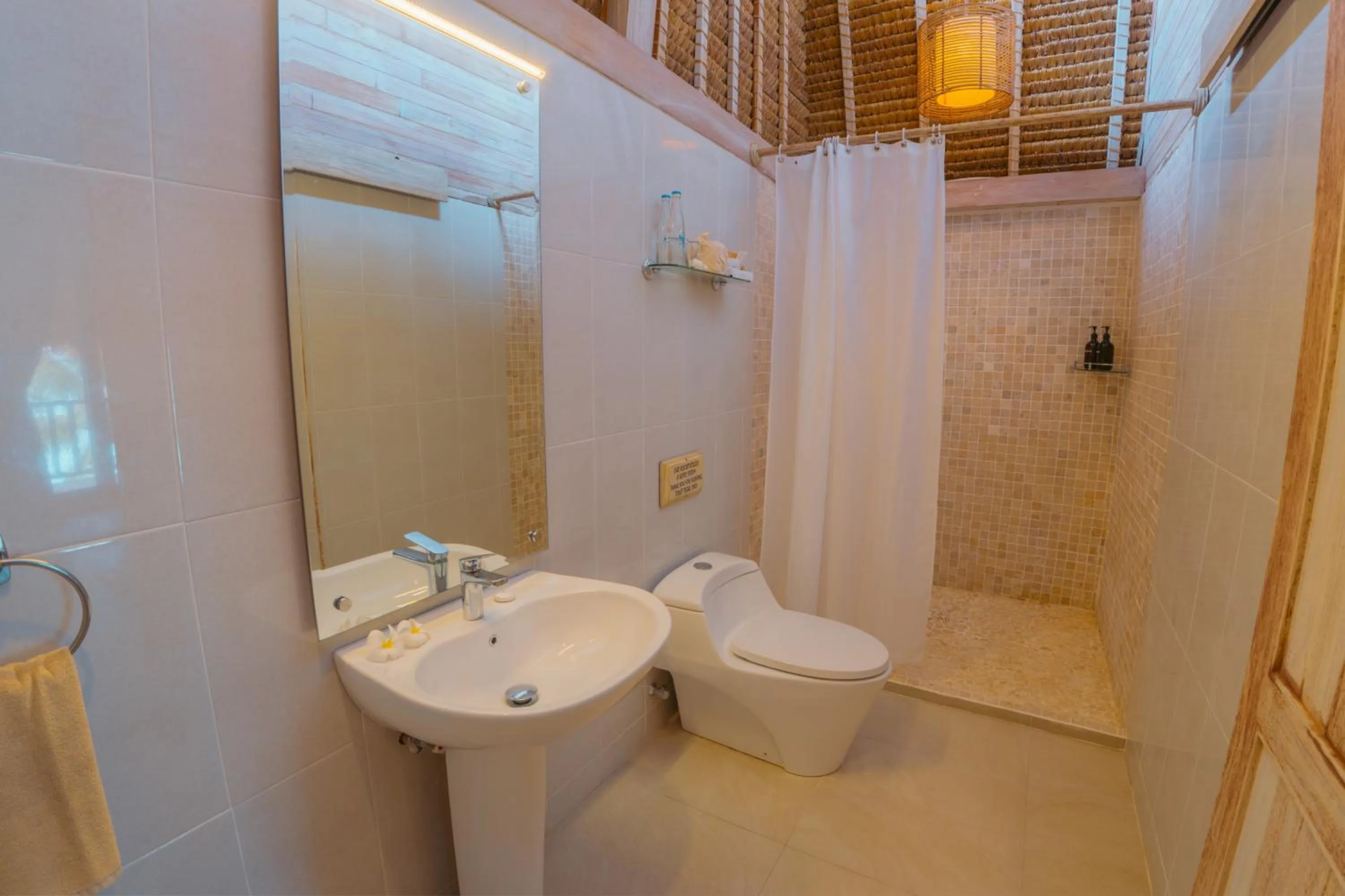 Bathroom in Hai Tide Beach Resort