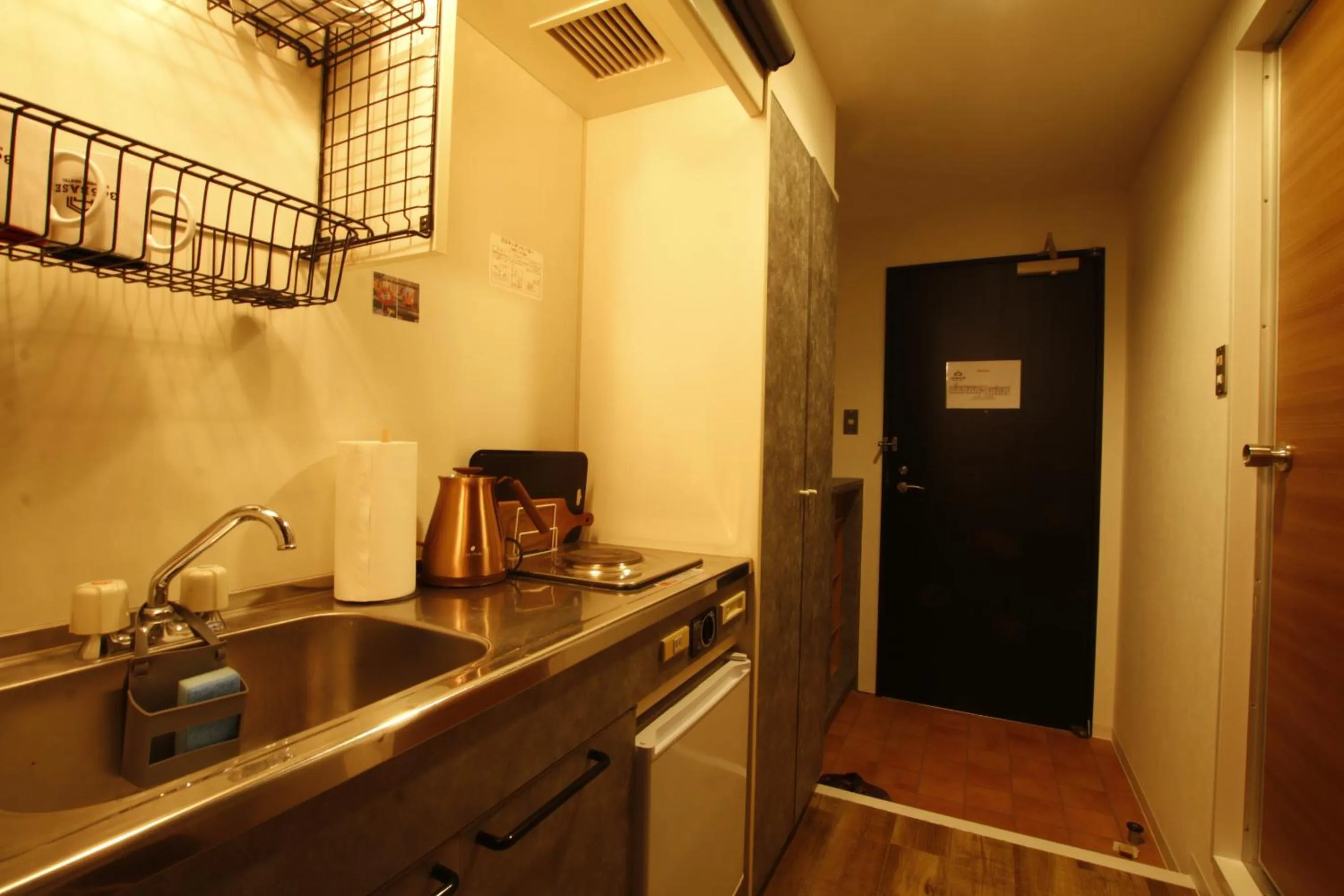Kitchen or kitchenette in 365BASE outdoor hostel