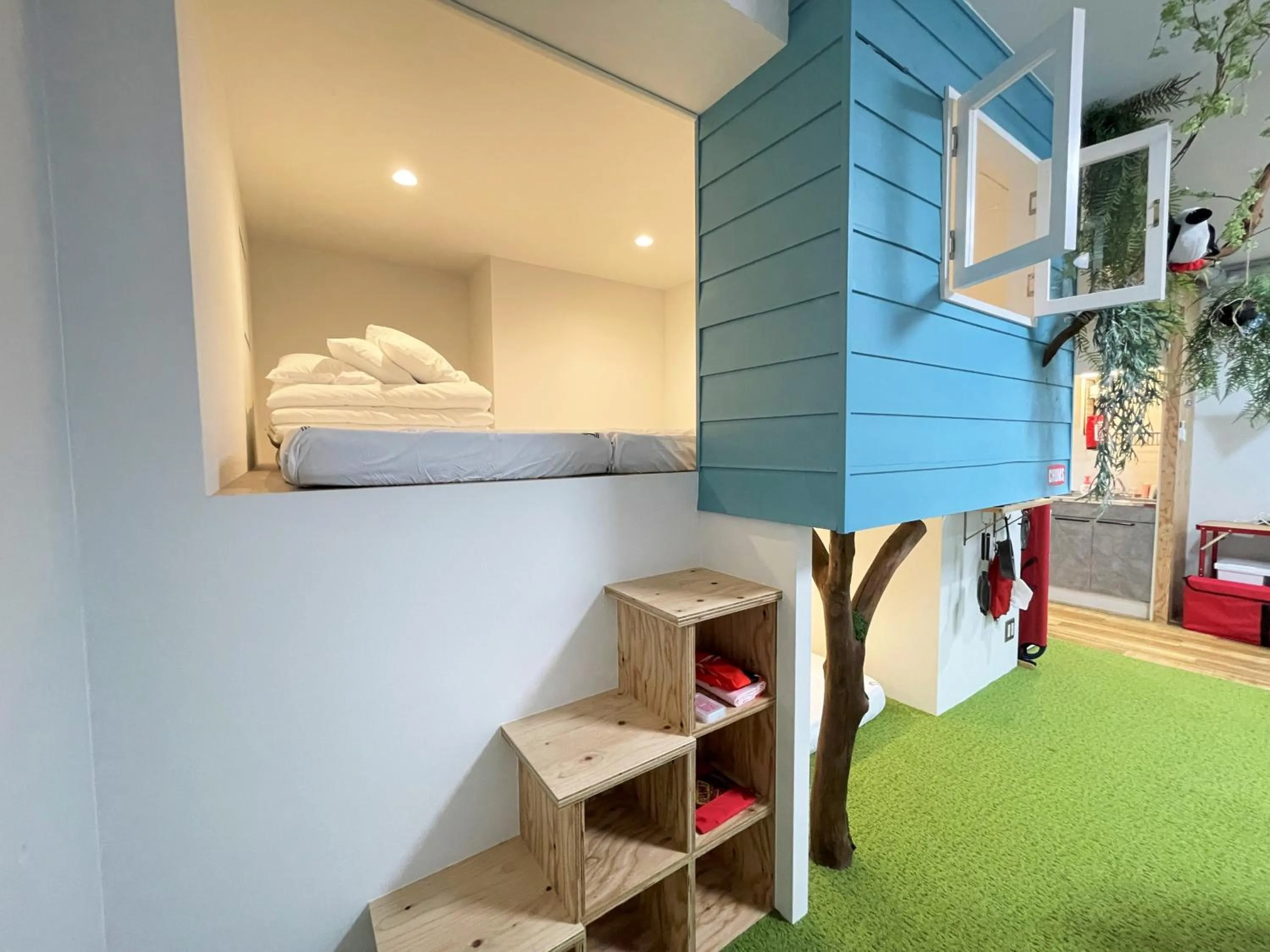 bunk bed in 365BASE outdoor hostel