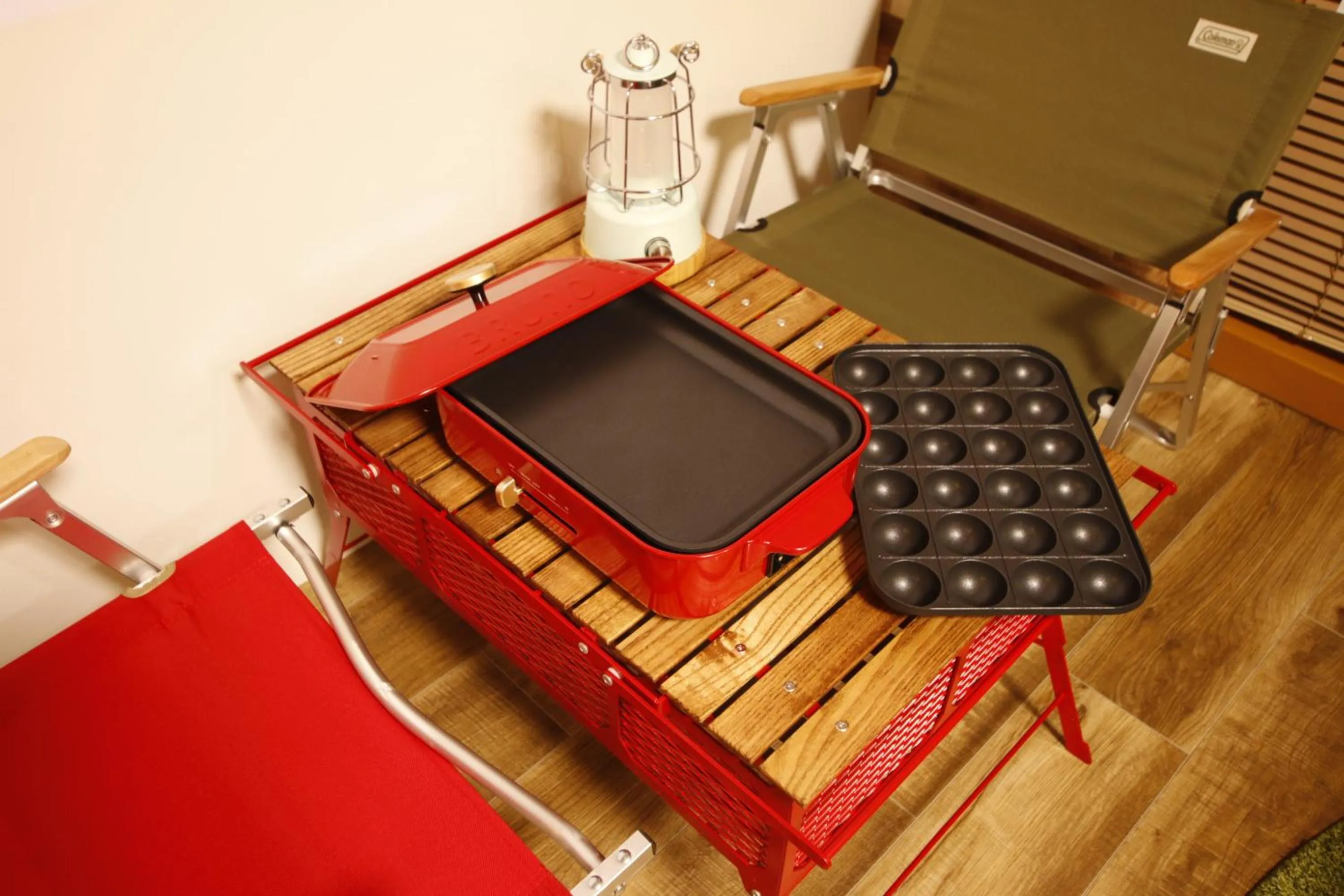 Photo of the whole room in 365BASE outdoor hostel