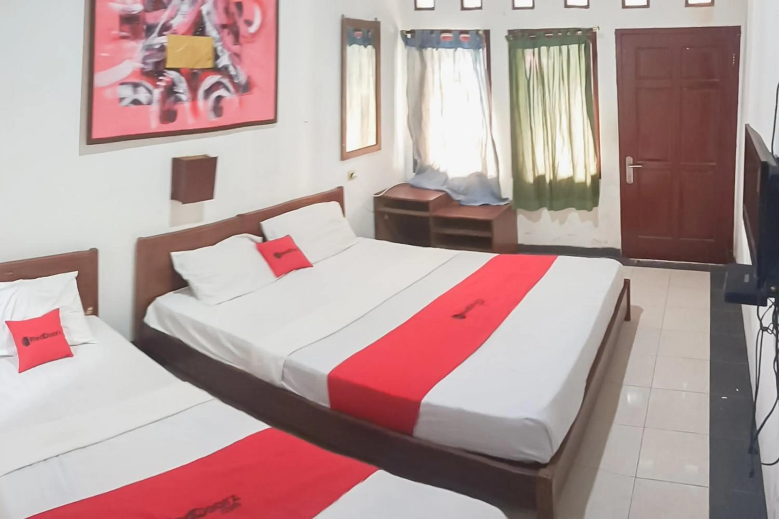 Bed in RedDoorz Plus At Hotel Sofia Pangandaran