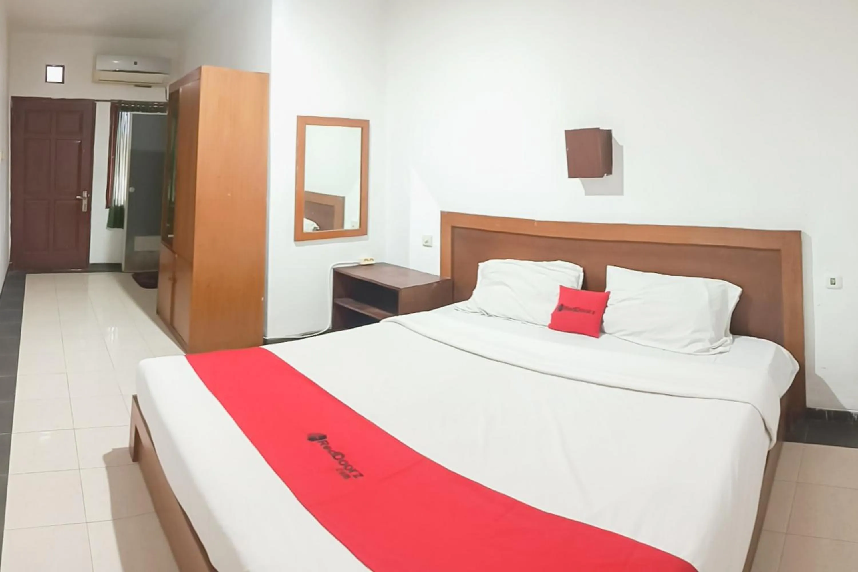 Bed in RedDoorz Plus At Hotel Sofia Pangandaran
