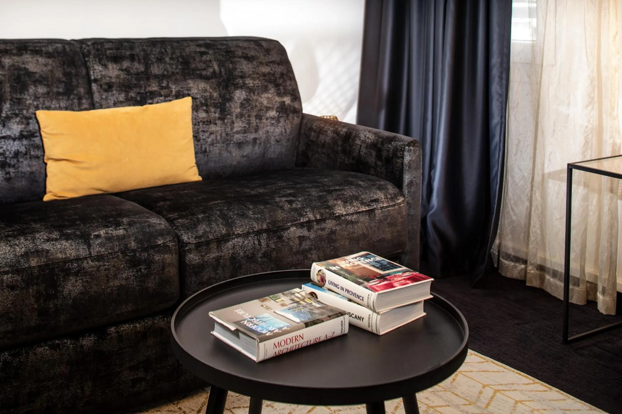 Seating area in Hôtel & Résidence Octel