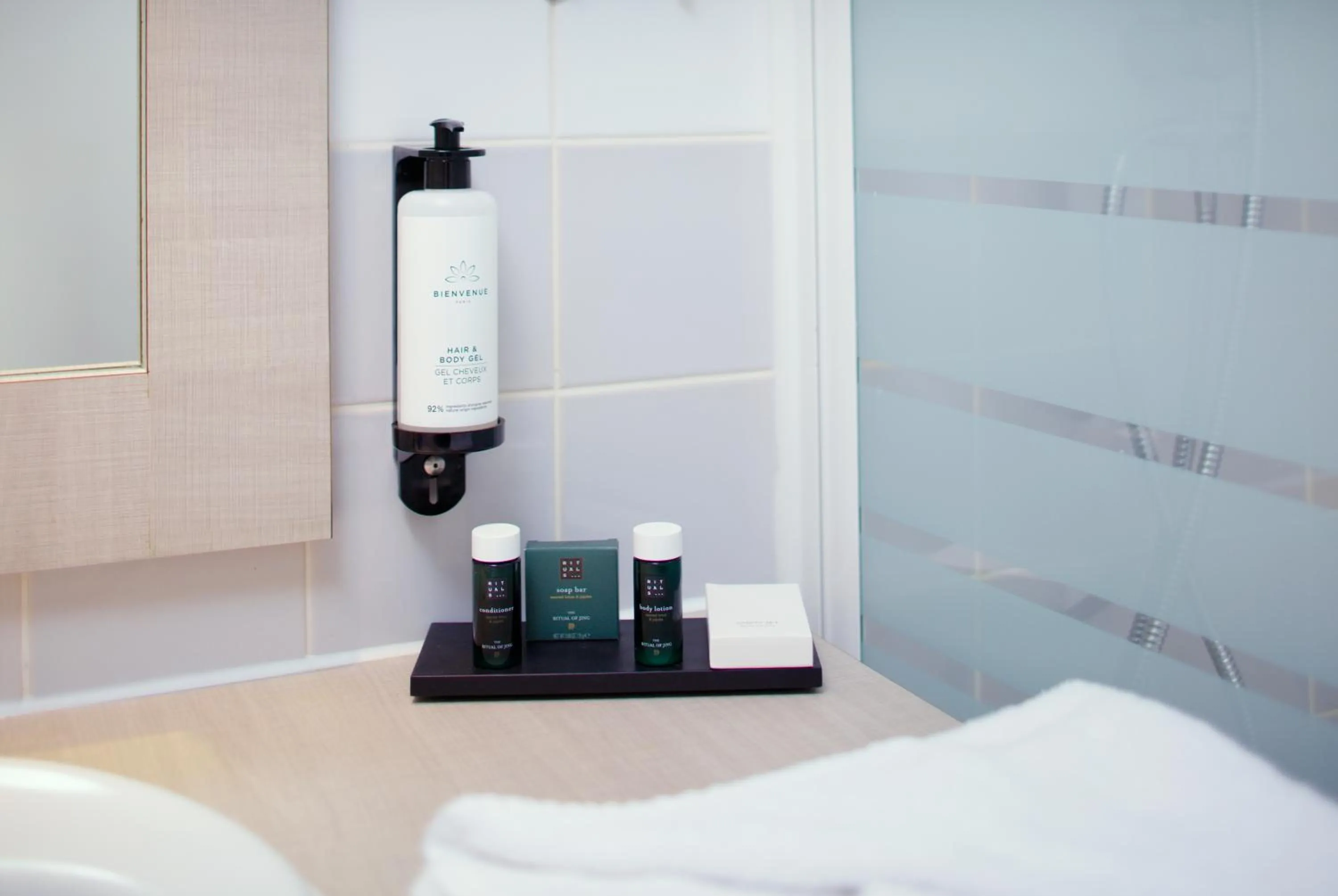 Bathroom in Hôtel & Résidence Octel