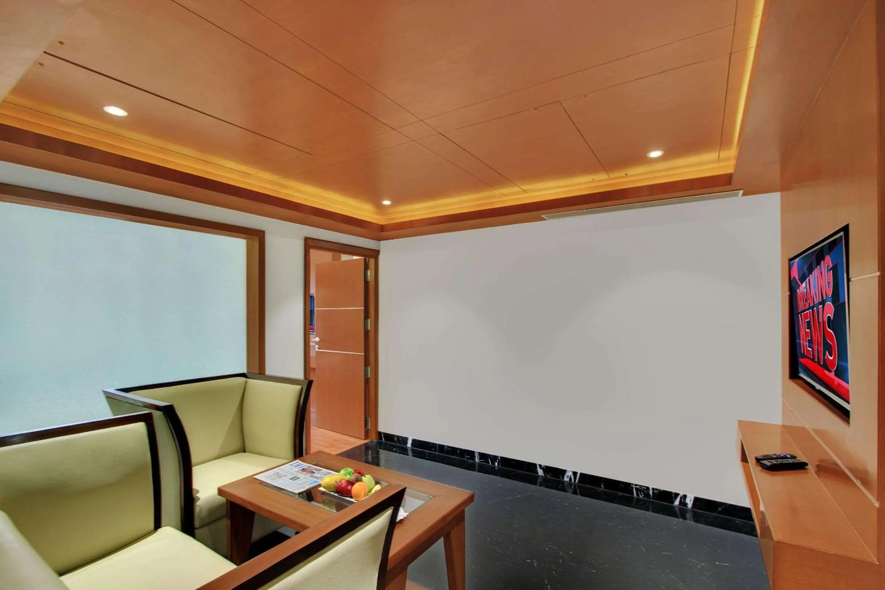 Photo of the whole room in Comfort Inn Insys