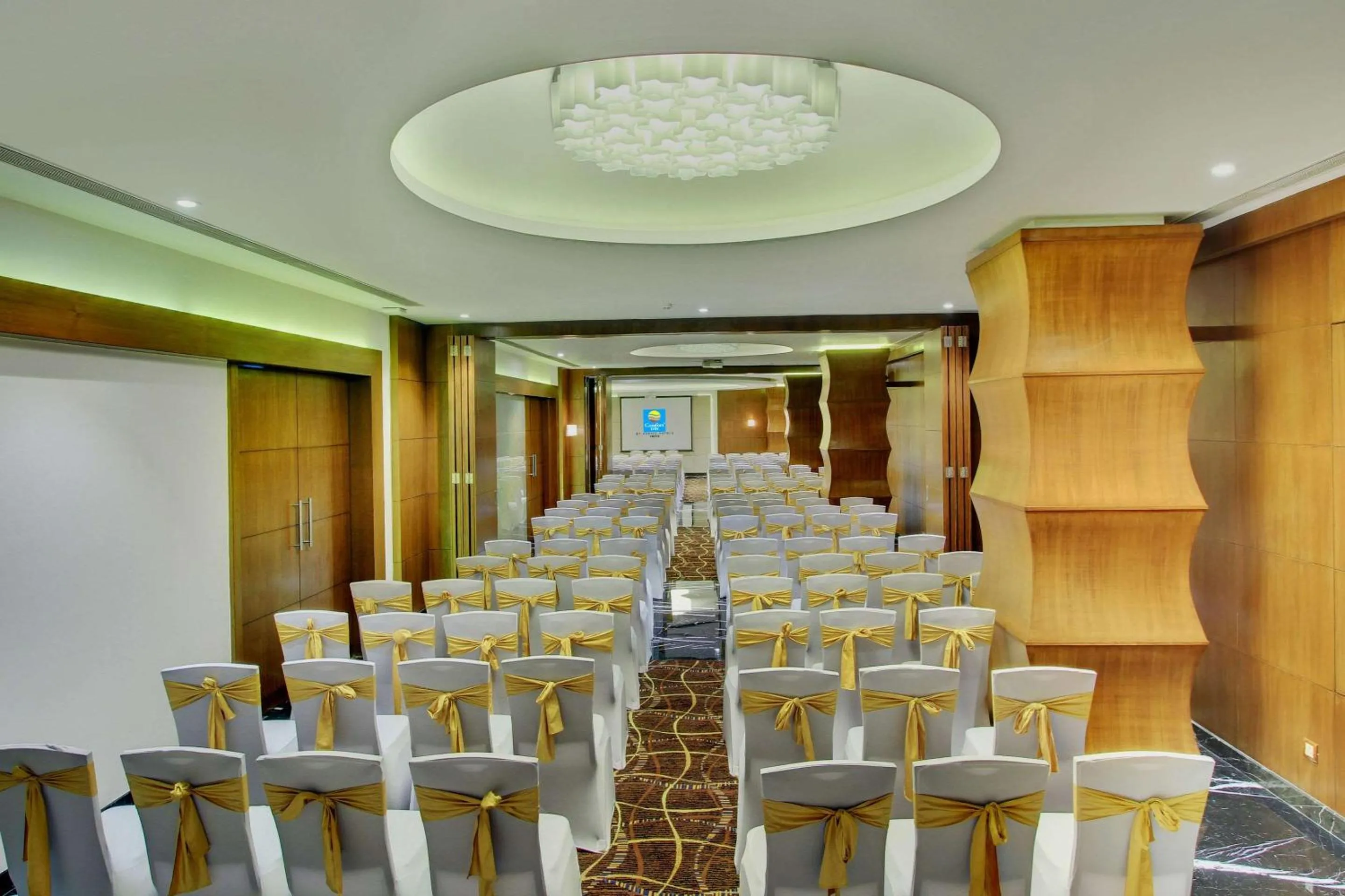Meeting/conference room in Comfort Inn Insys