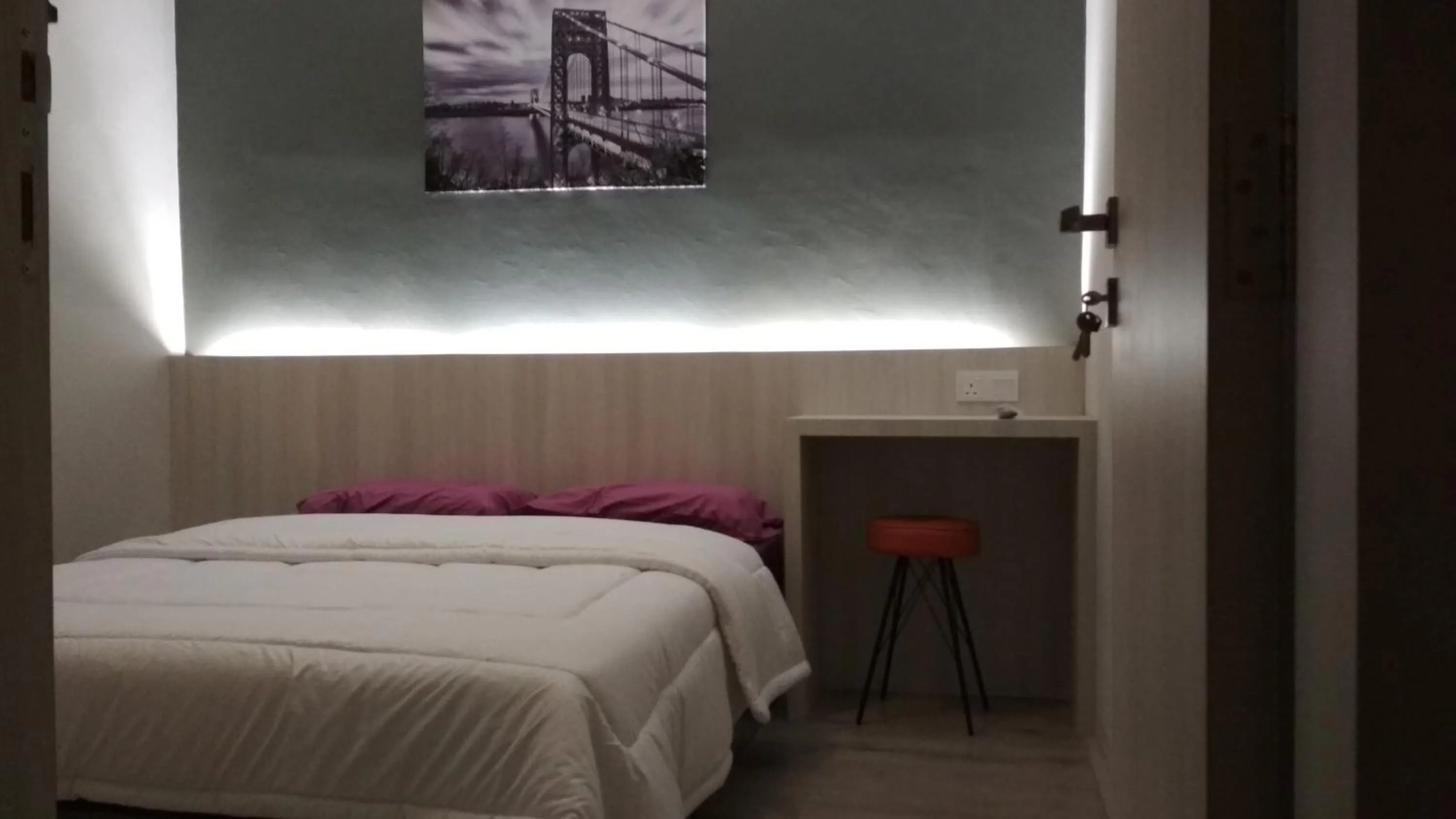 Photo of the whole room, Bed in SleepRest - Plamo Garden