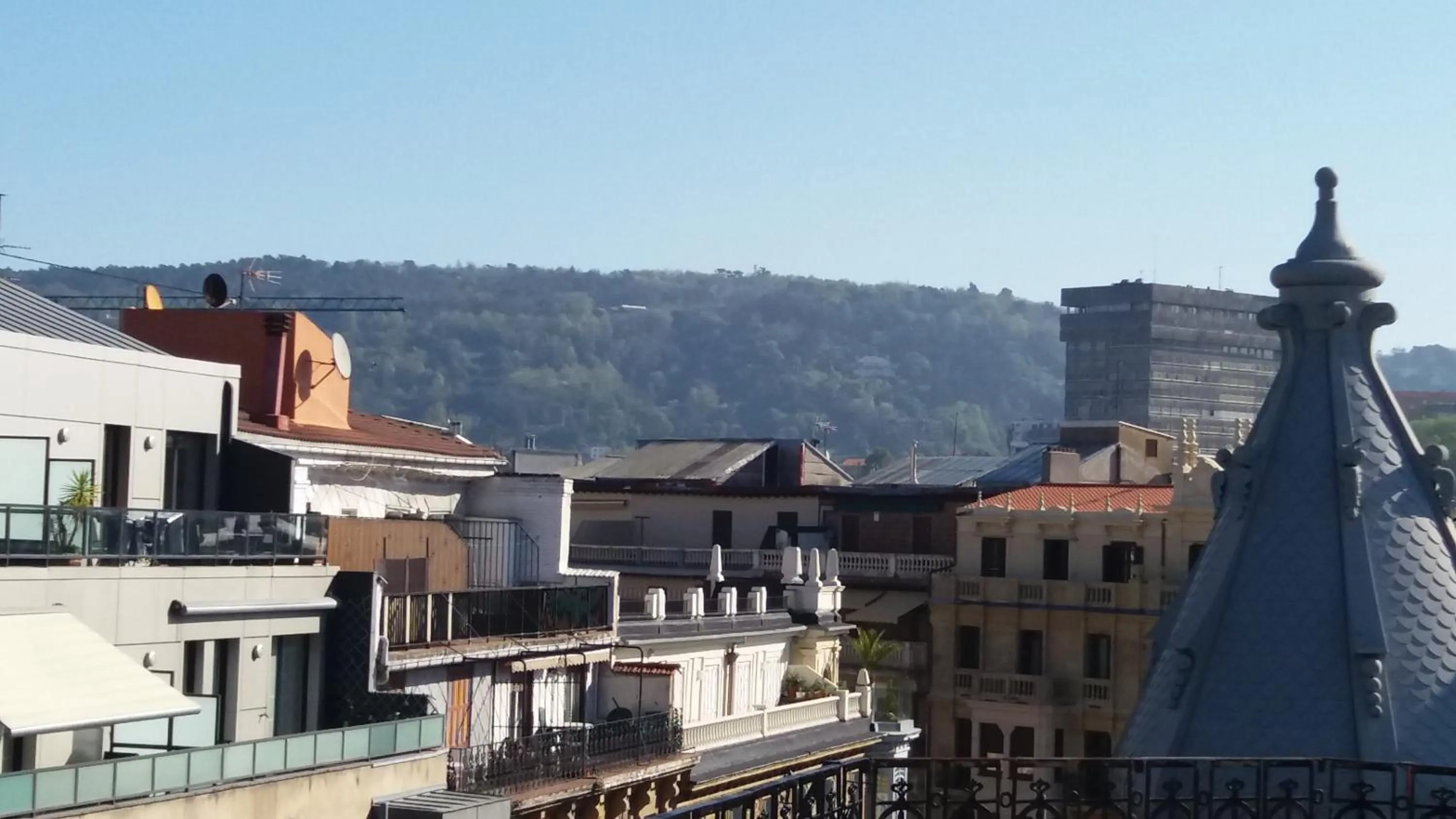 City view in Larramendi Terrace Apartment
