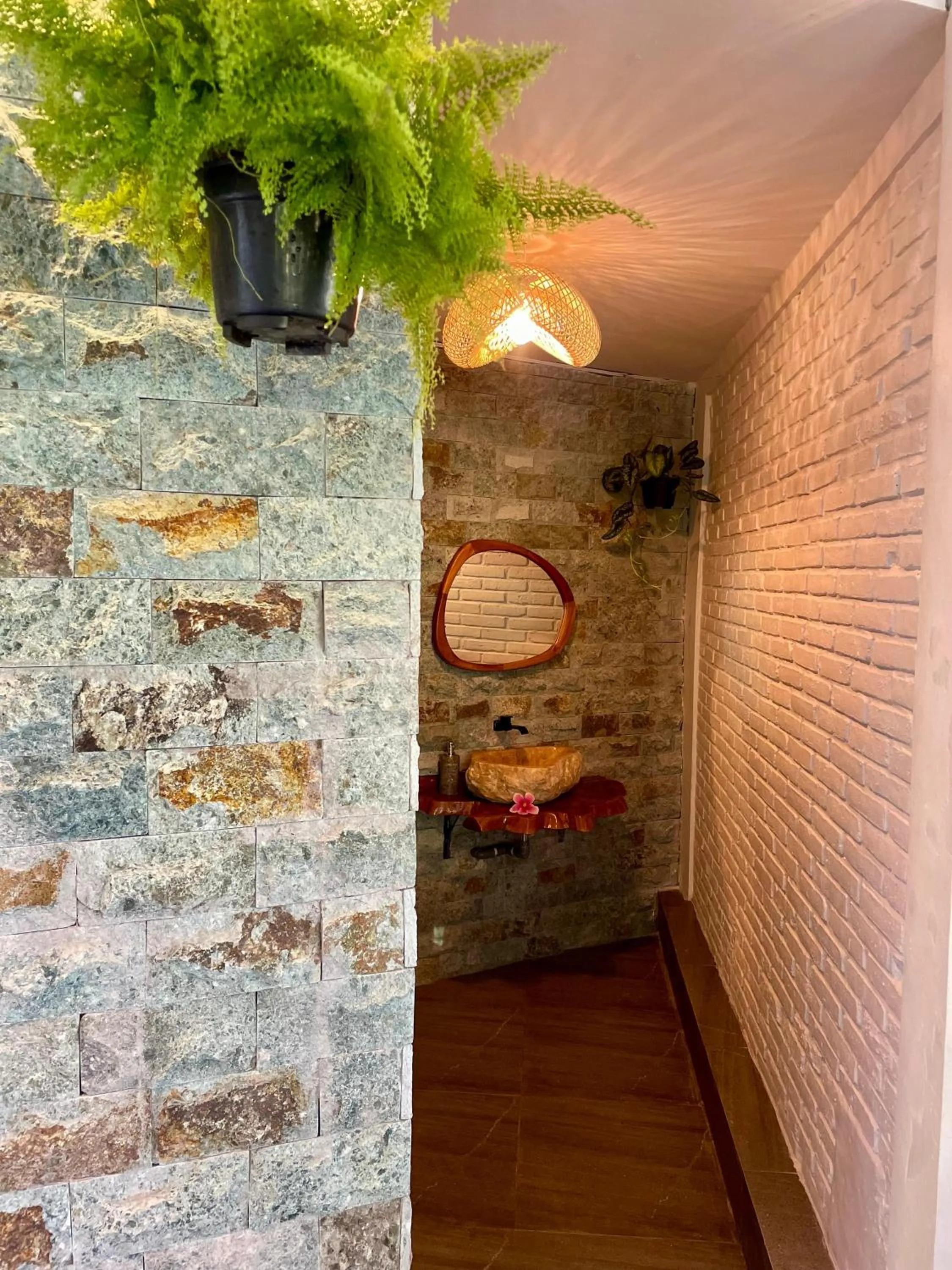 Toilet in Dasa Wana - DW Jungle Resort - Candidasa