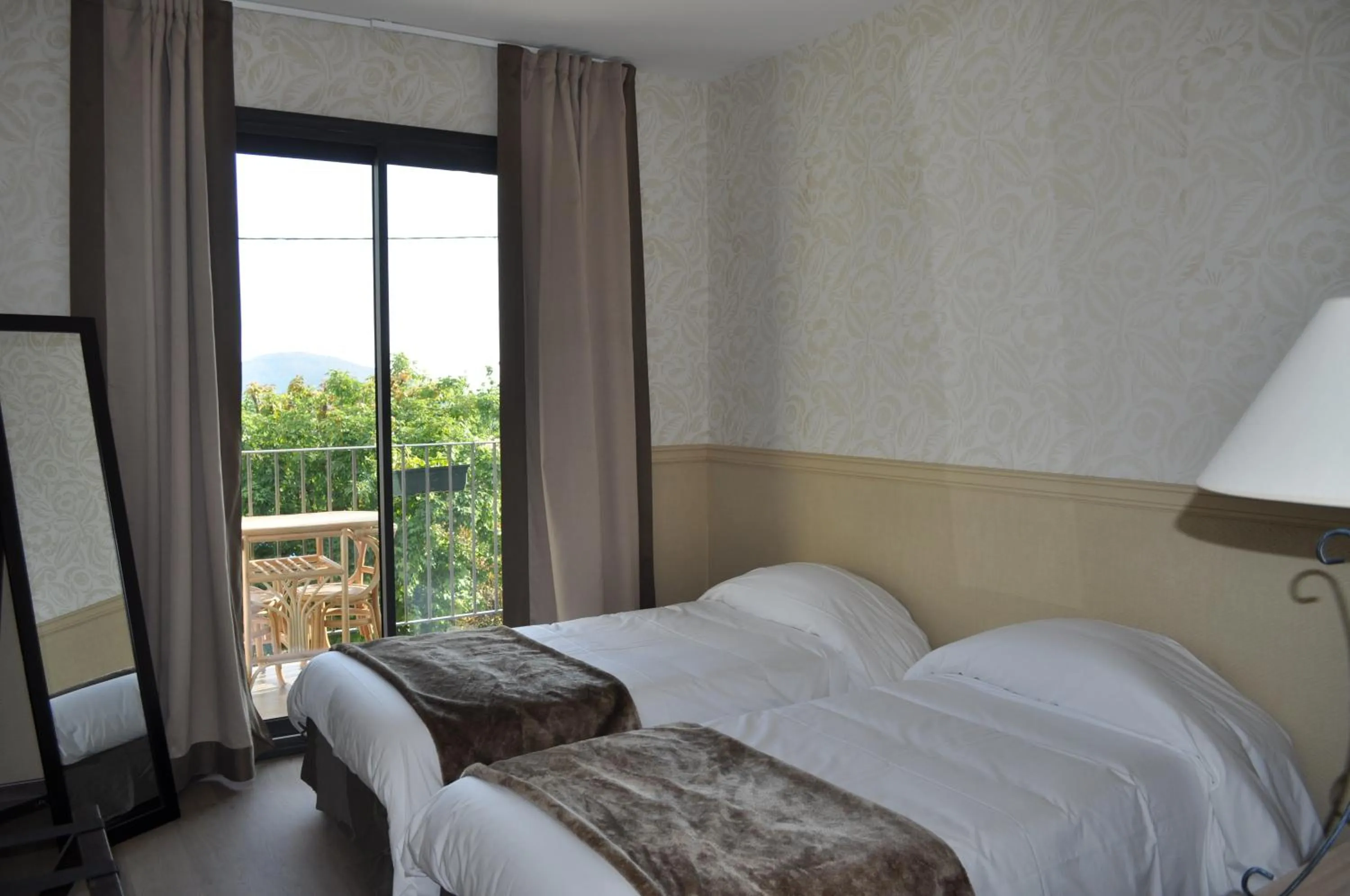 Bedroom, Bed in Sole E Monti