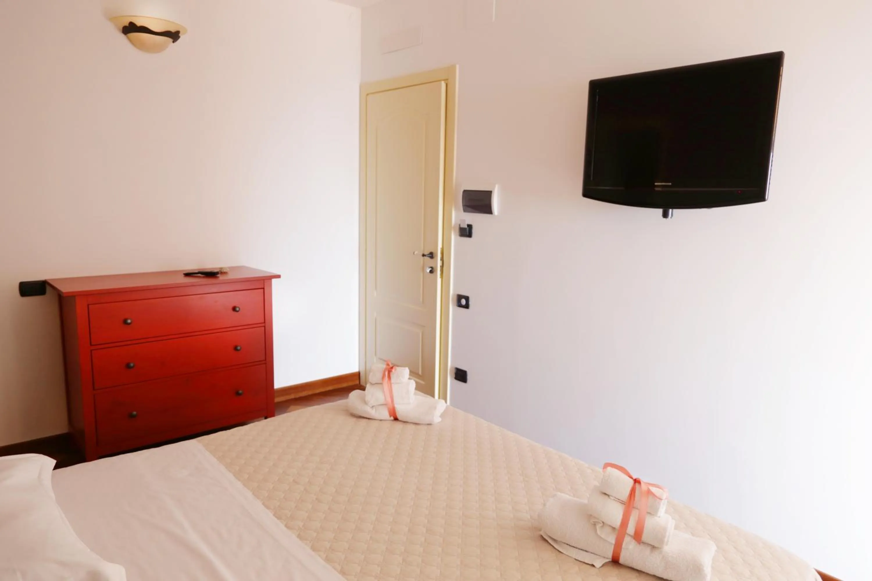 Photo of the whole room, Bed in B&b Rosaria Amalfi Coast