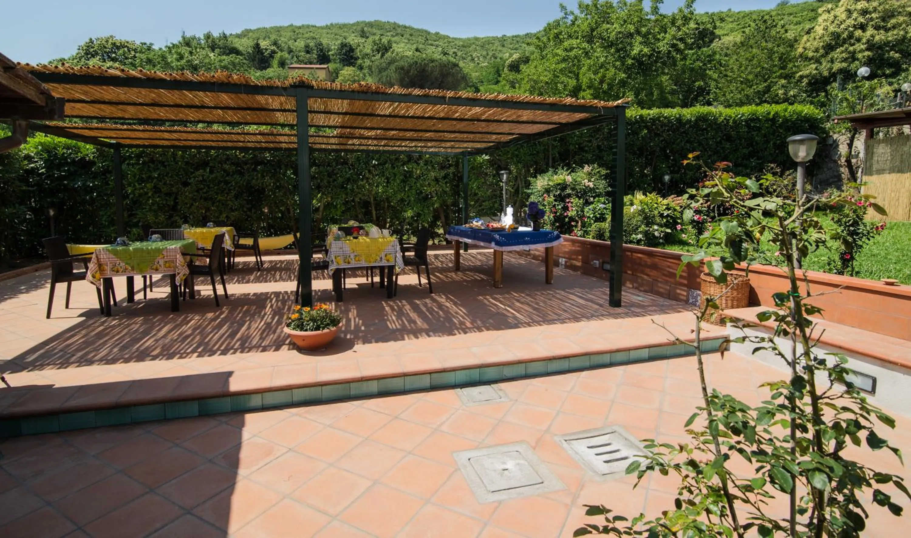 Patio in B&b Rosaria Amalfi Coast