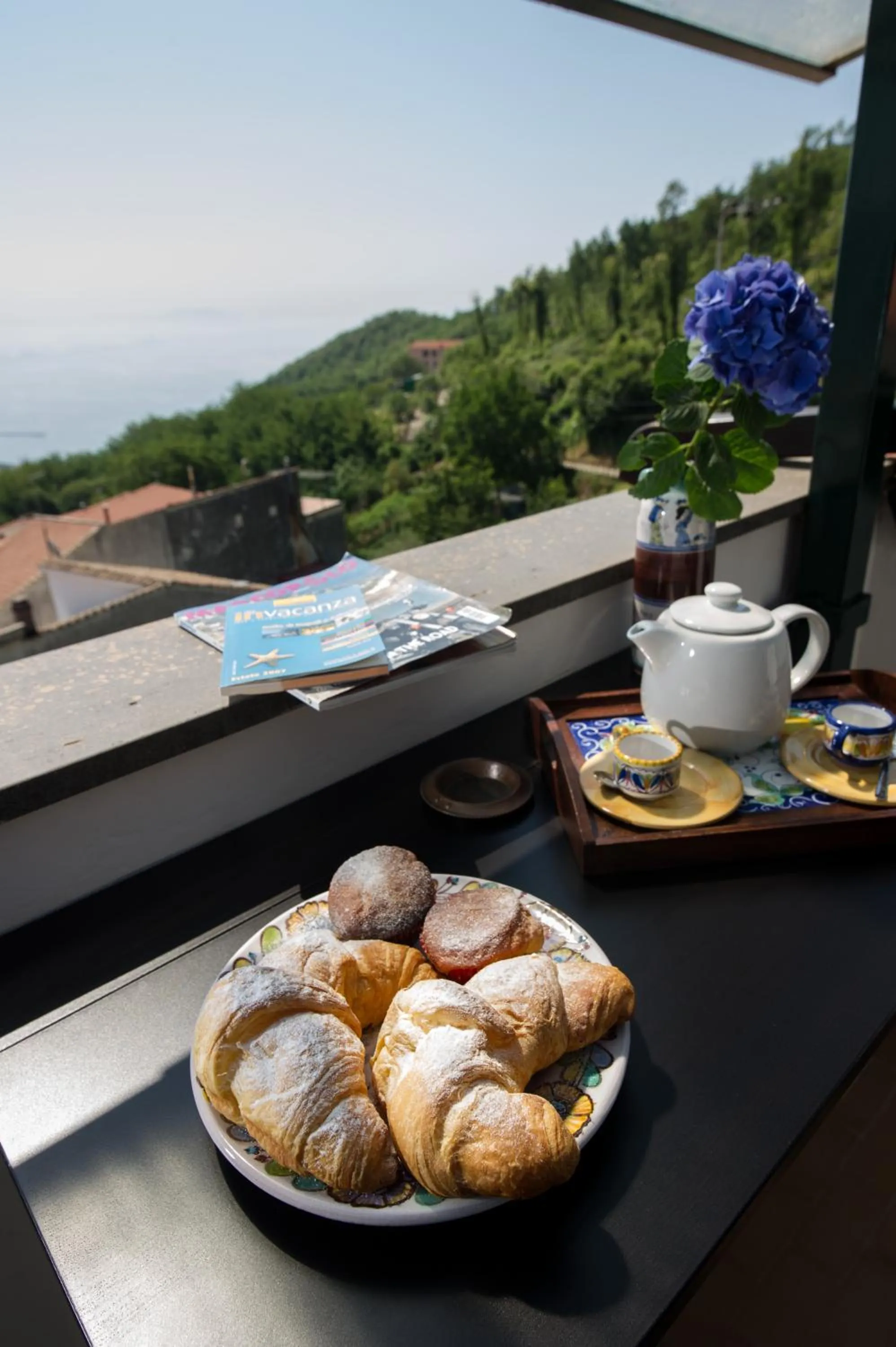 Food and drinks, Breakfast in B&b Rosaria Amalfi Coast