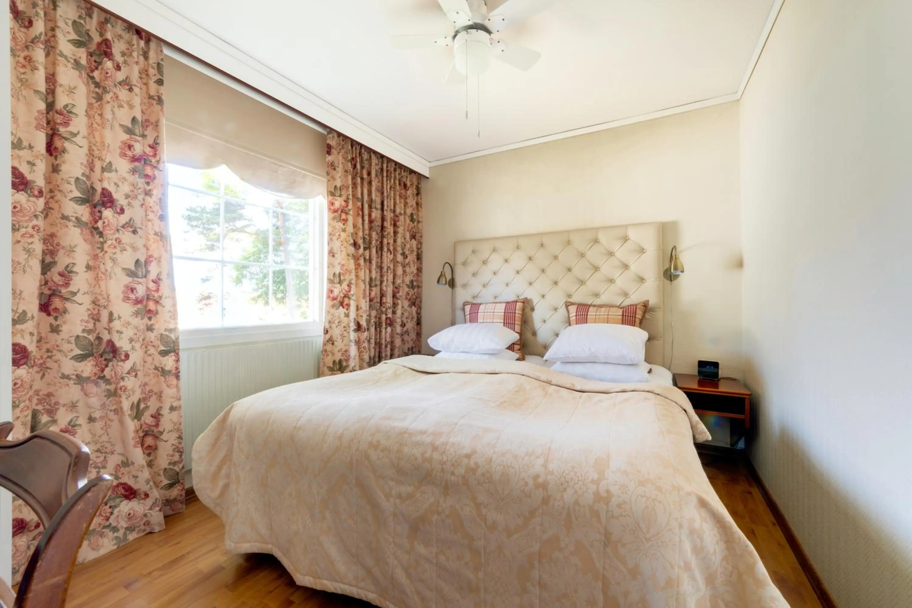 Bed in Sundbyholms Slott