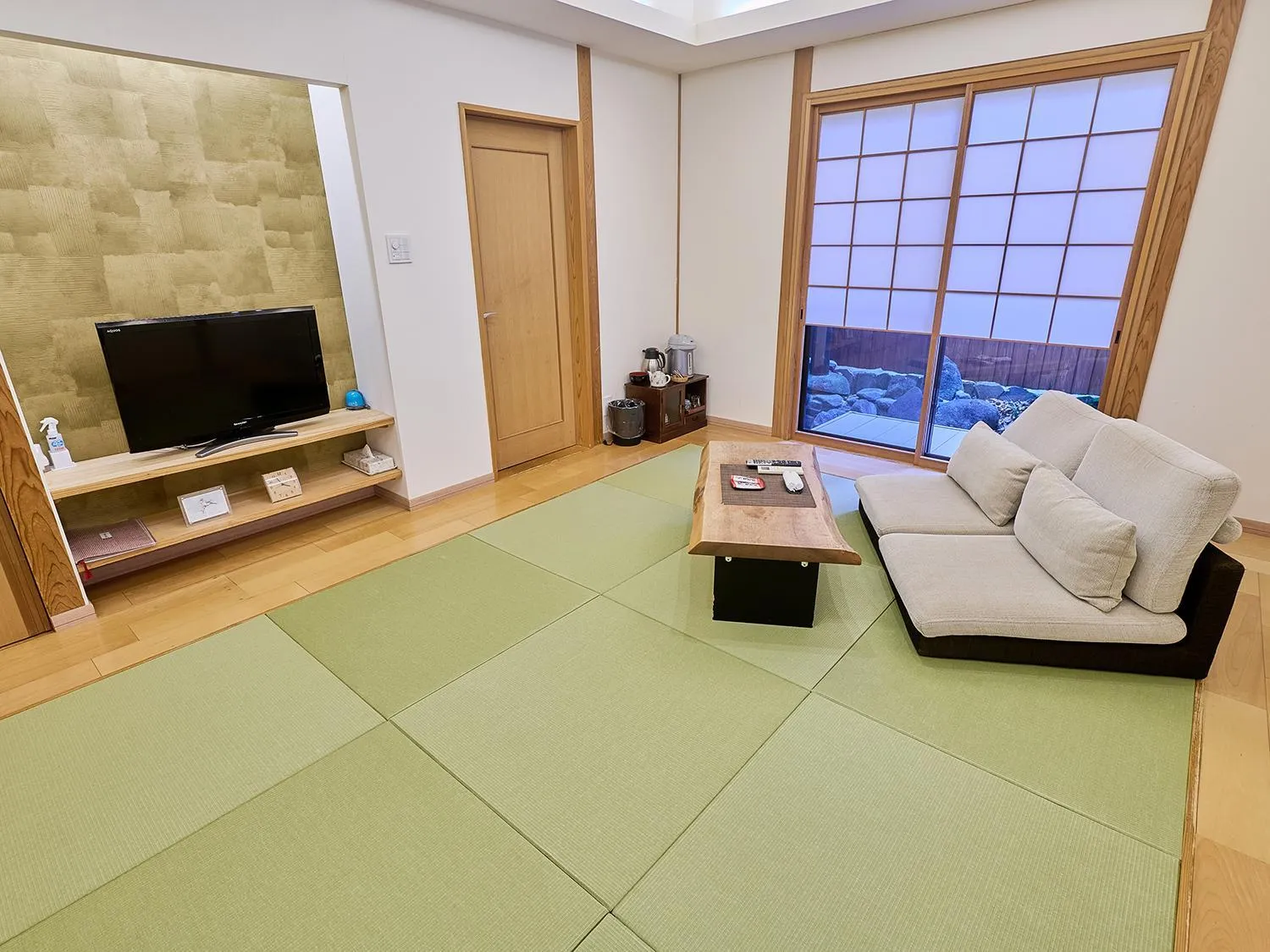Photo of the whole room in Chikurakutei