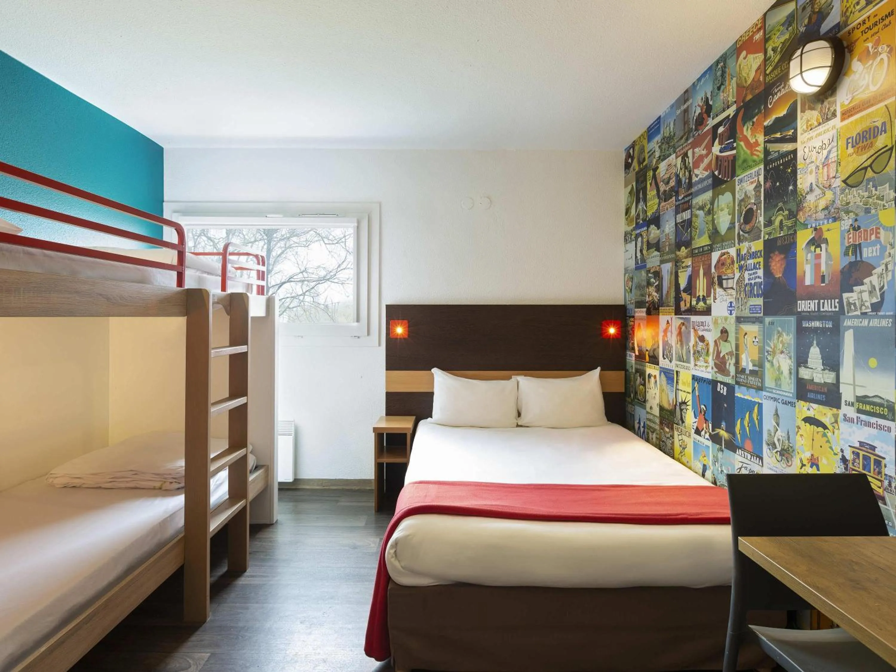 Bedroom, Bed in hotelF1 Nemours