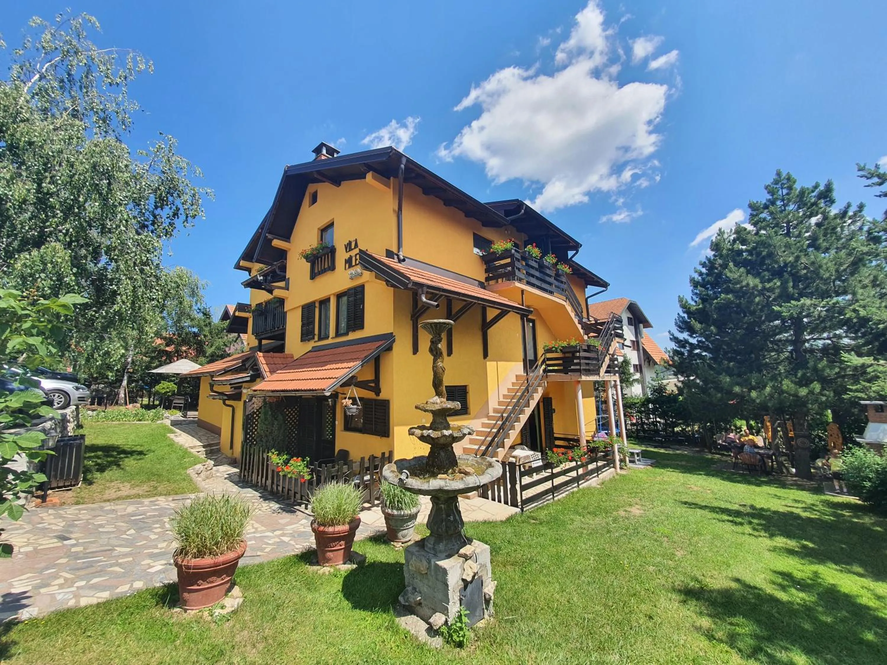 Apartments Milena Zlatibor - Dvorište & Parking