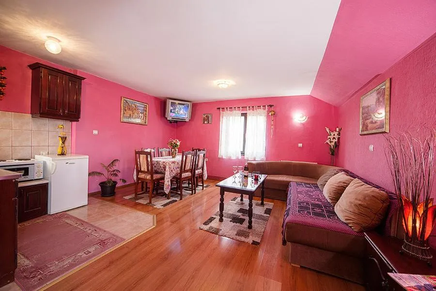Living room in Apartments Milena Zlatibor - Dvorište & Parking