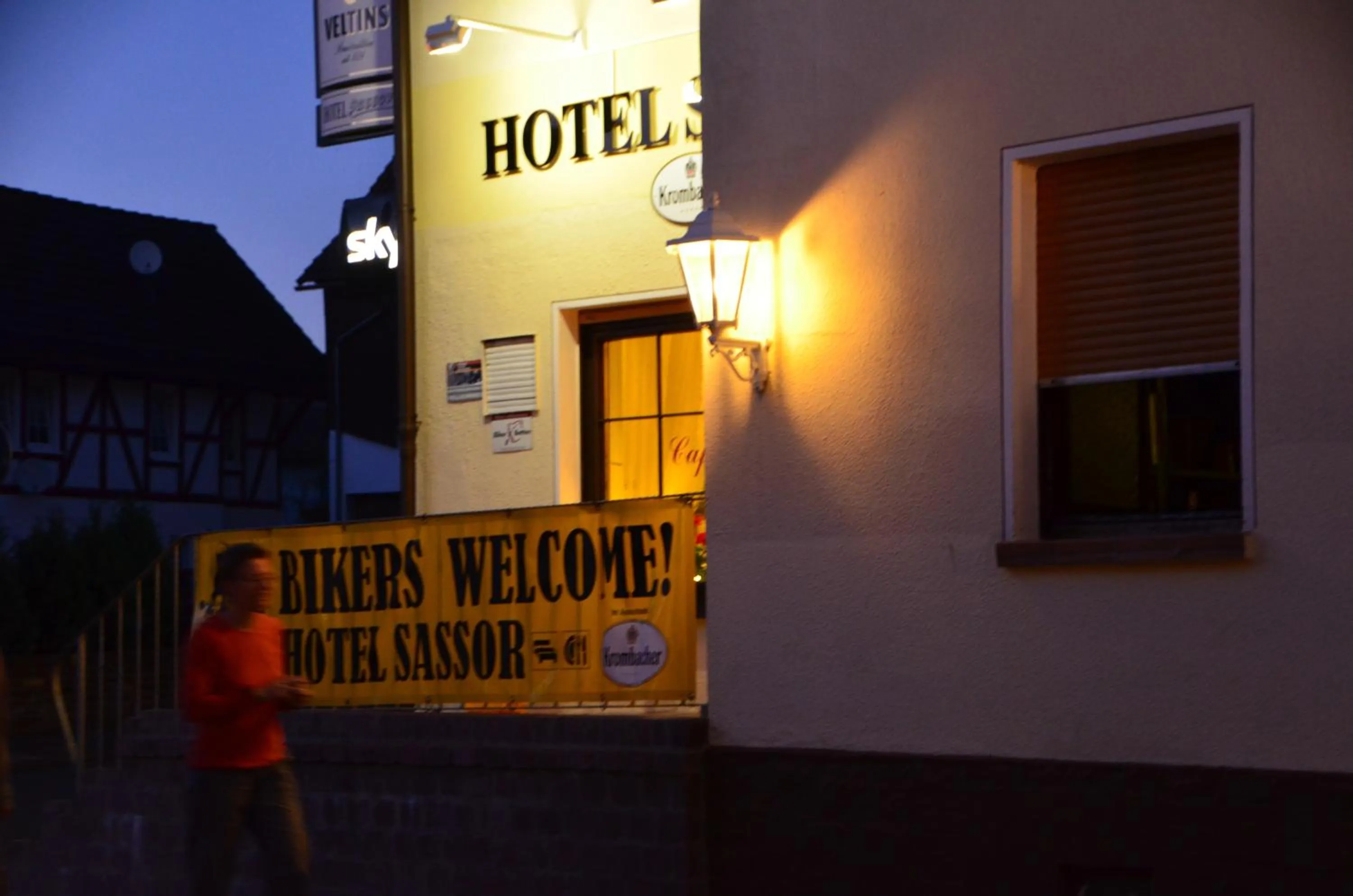 Facade/entrance in Hotel Sassor