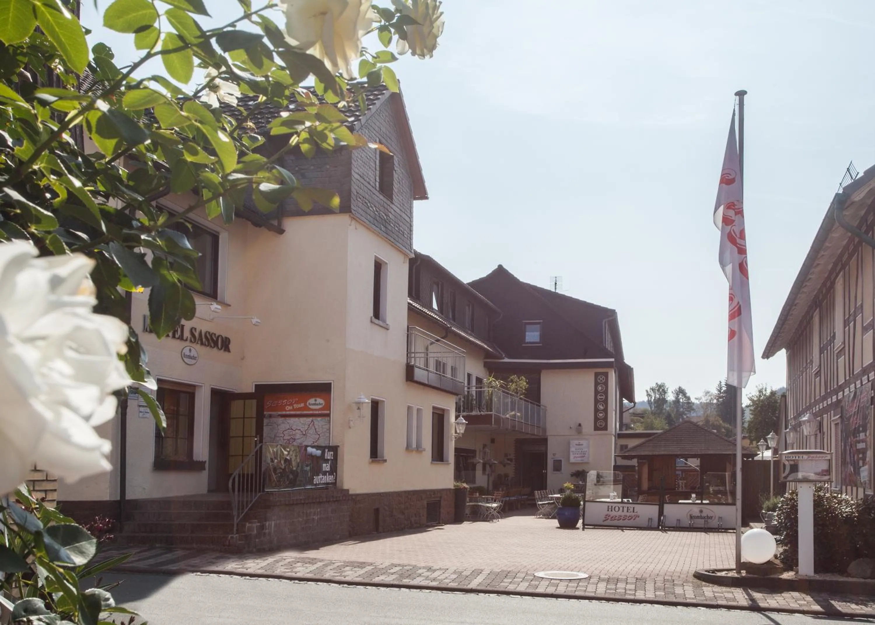 Facade/entrance in Hotel Sassor
