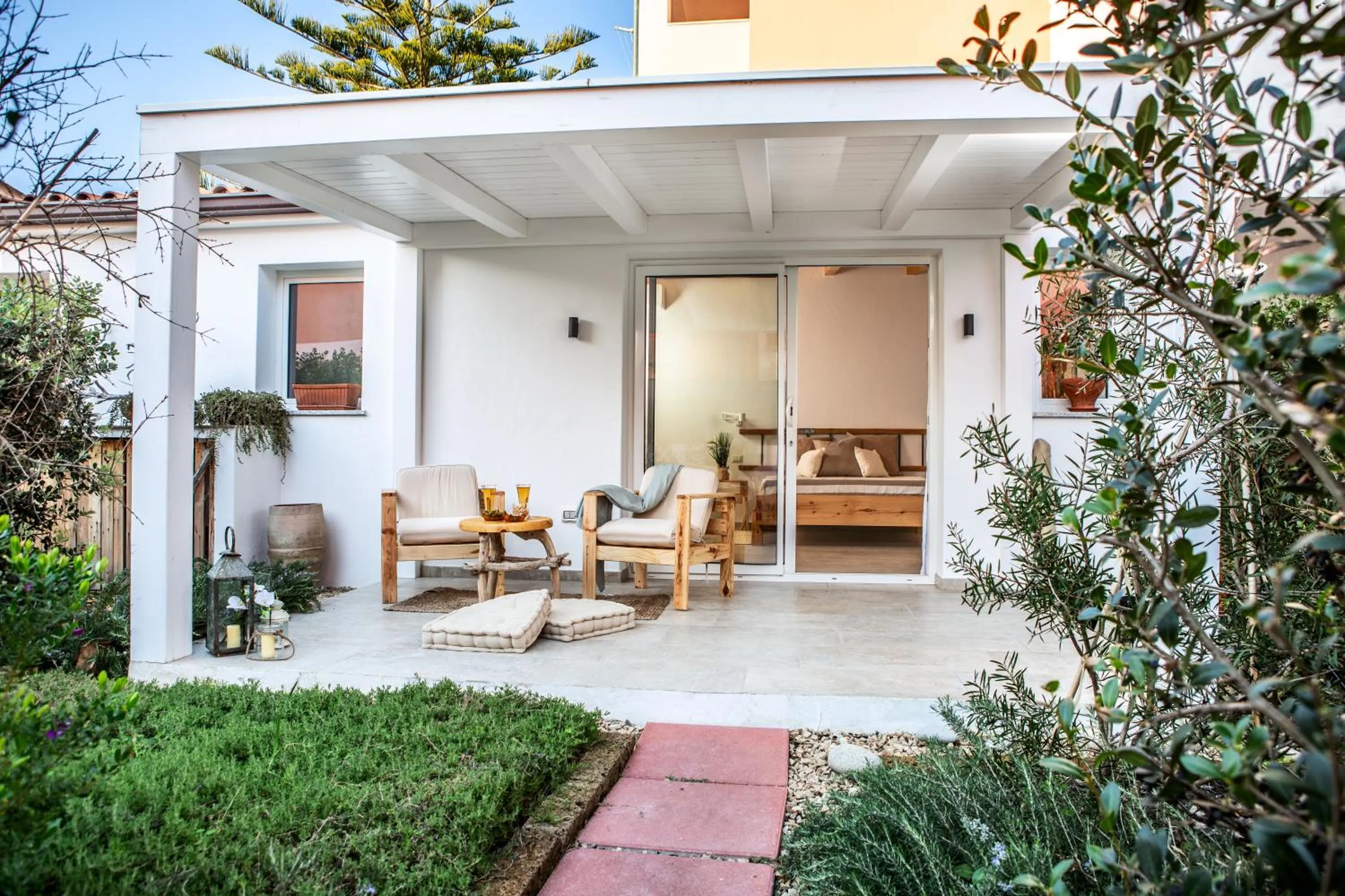 Property building in B&B Les Chambres Rooms & Suite