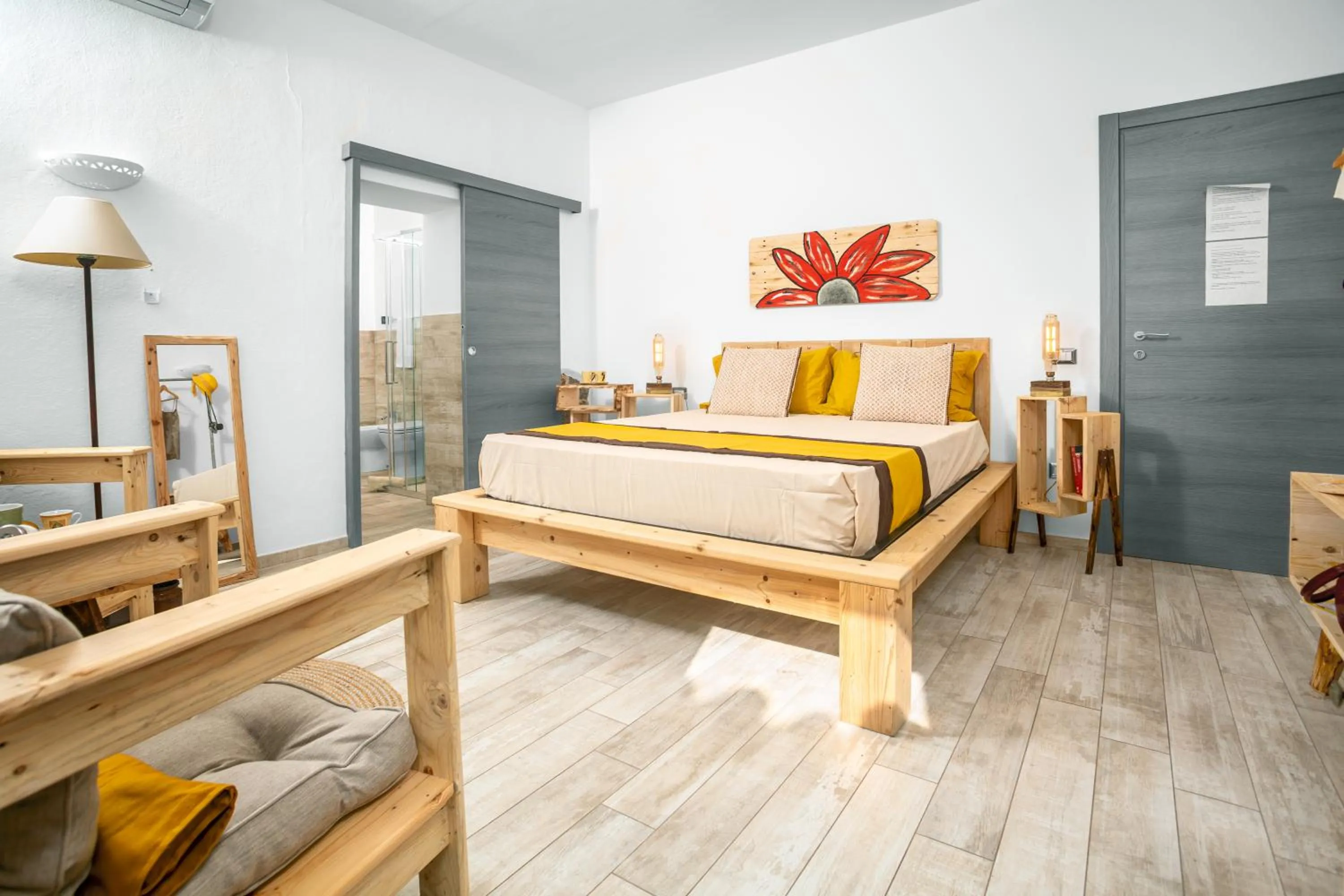 View (from property/room), Bed in B&B Les Chambres Rooms & Suite