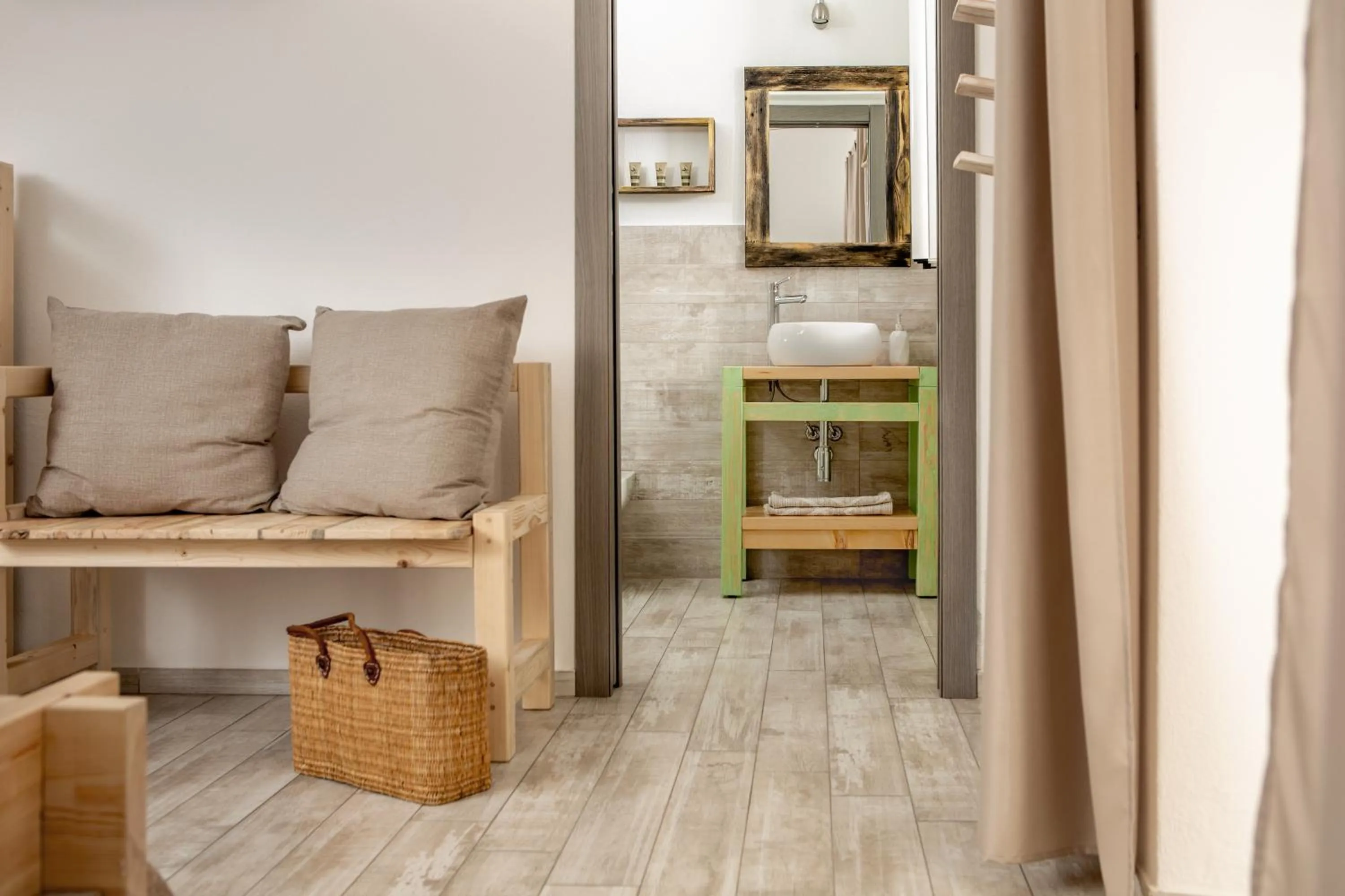 View (from property/room) in B&B Les Chambres Rooms & Suite