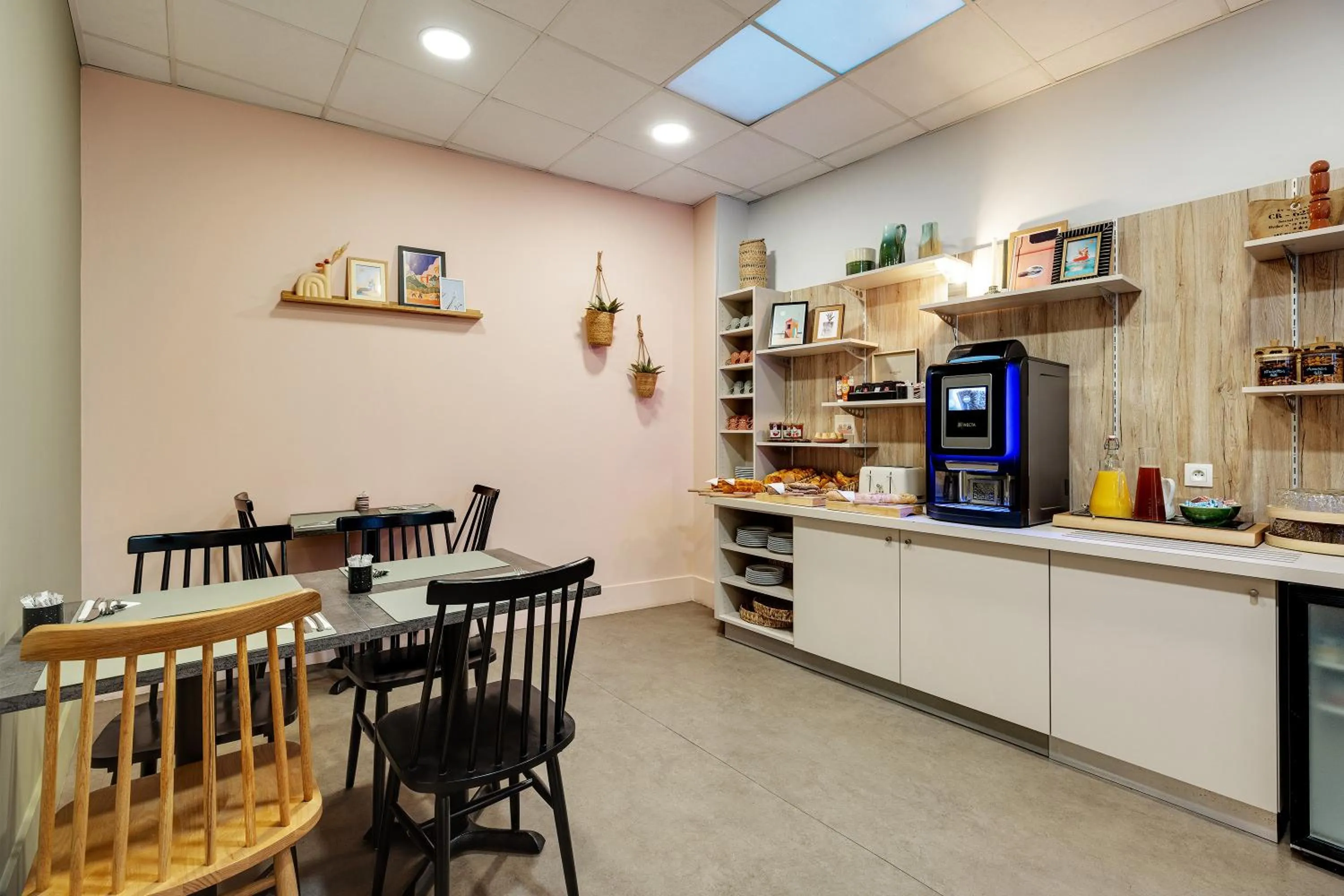 Breakfast in Grand Hôtel Lille