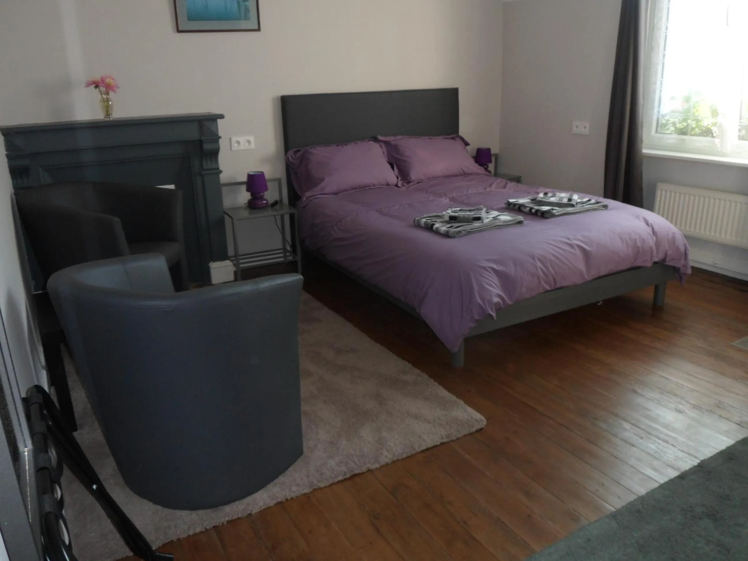 Photo of the whole room in Riverside Bed and Breakfast