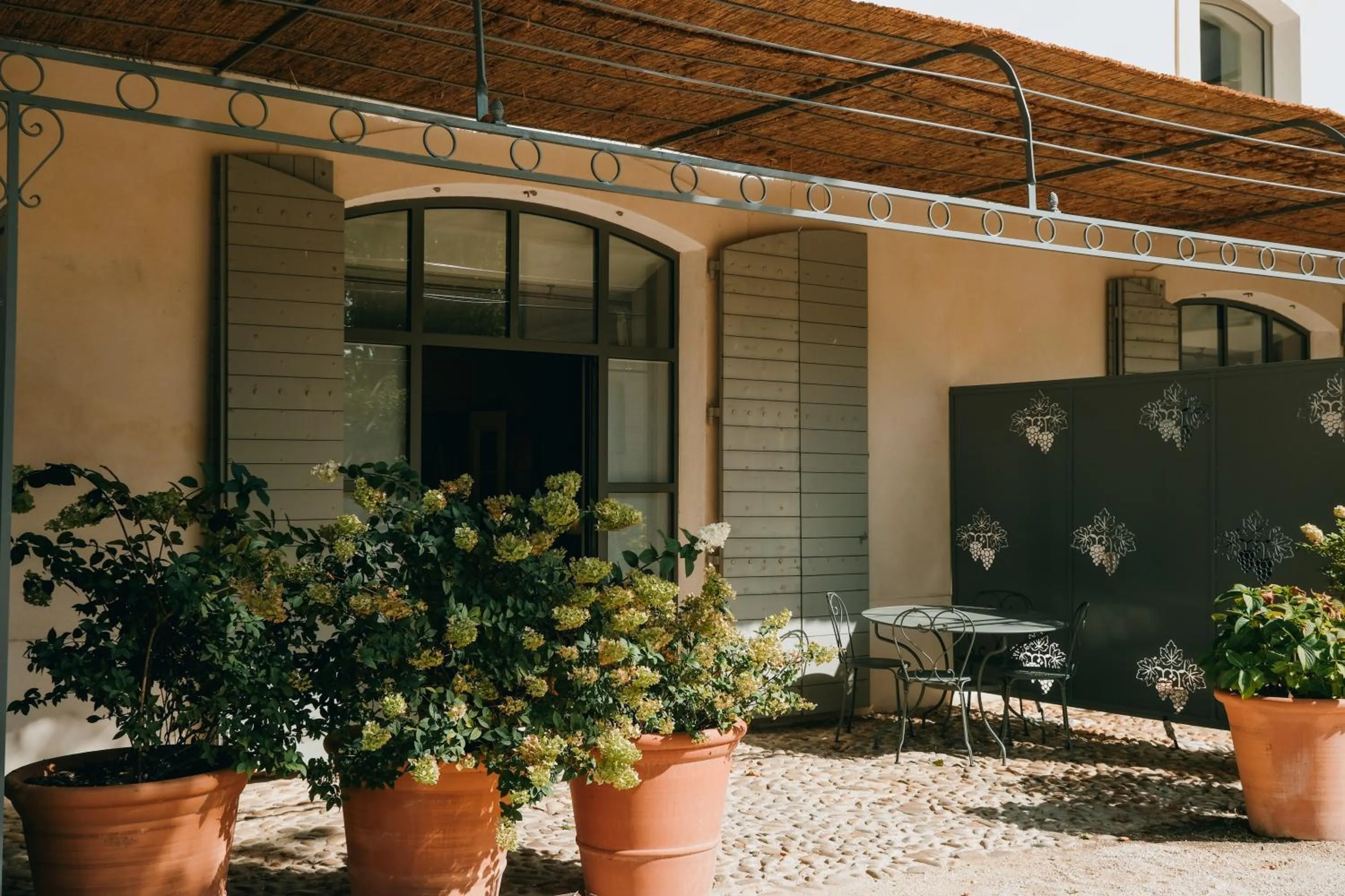 Patio in Château de Fonscolombe