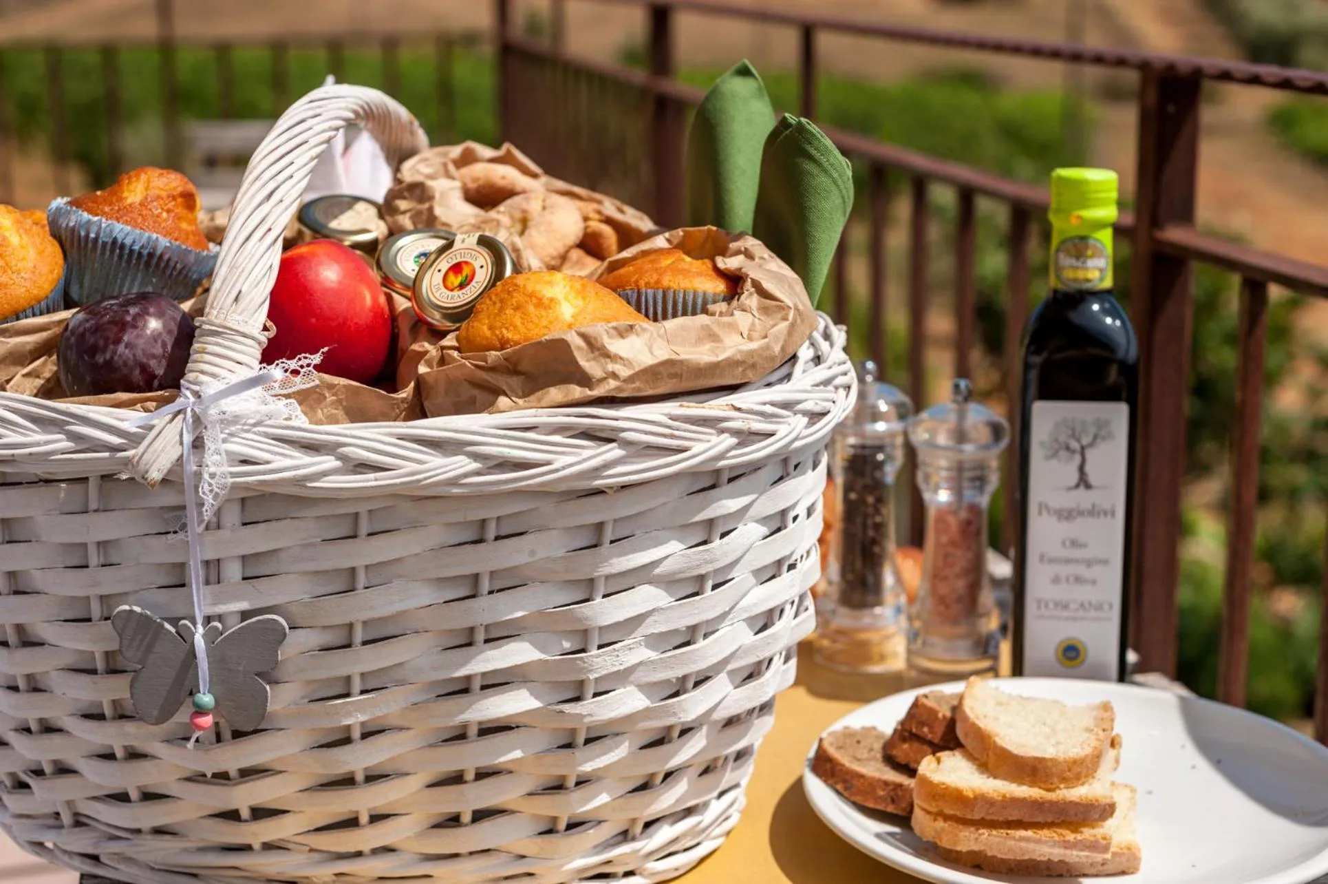 Breakfast in Poggiolivi Agriturismo Bio in Maremma