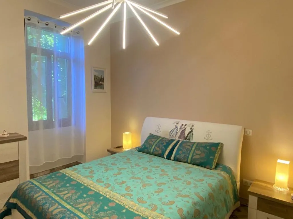 Bedroom, Bed in Le Mas Ferrand