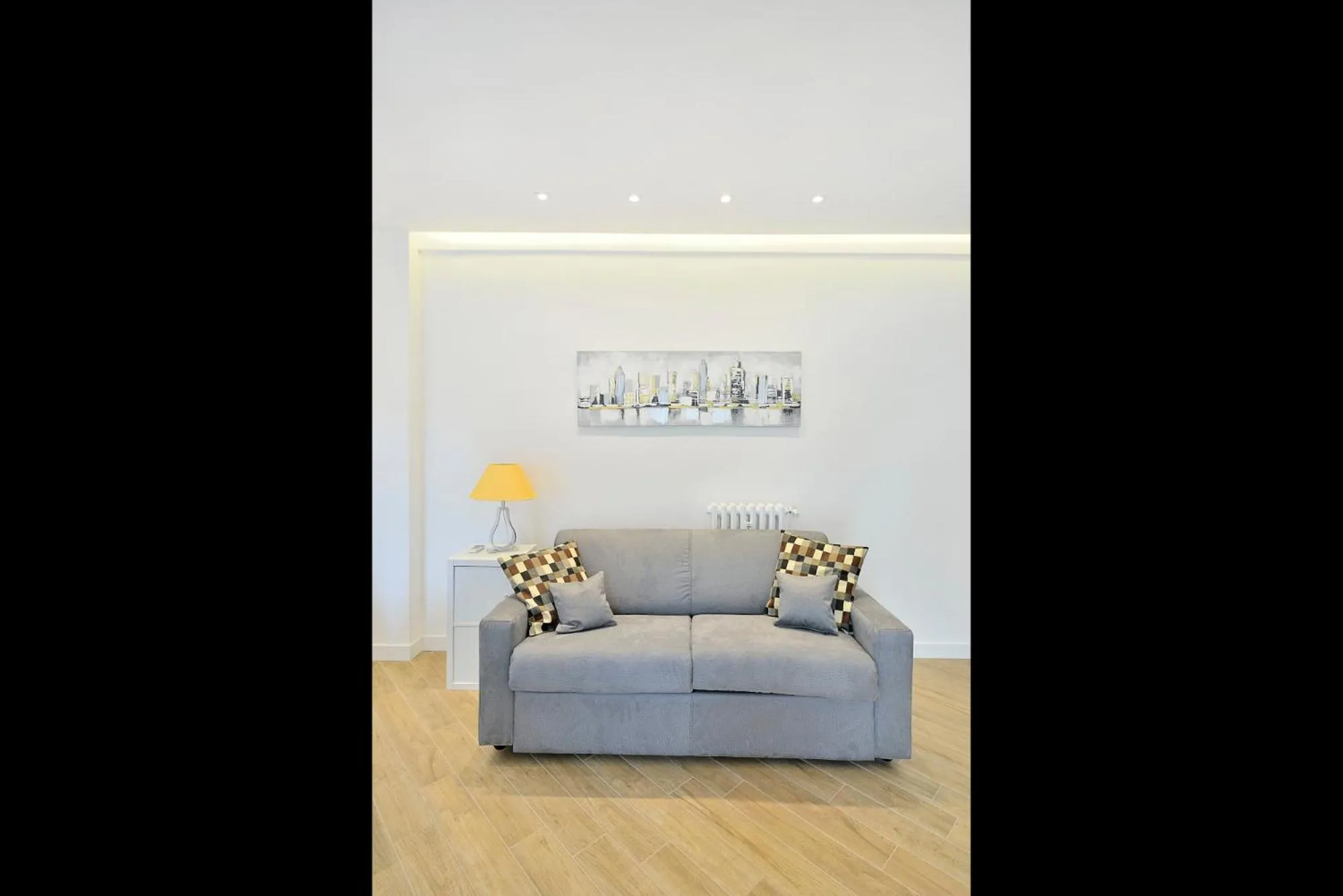 New Romantic Trastevere Apartment