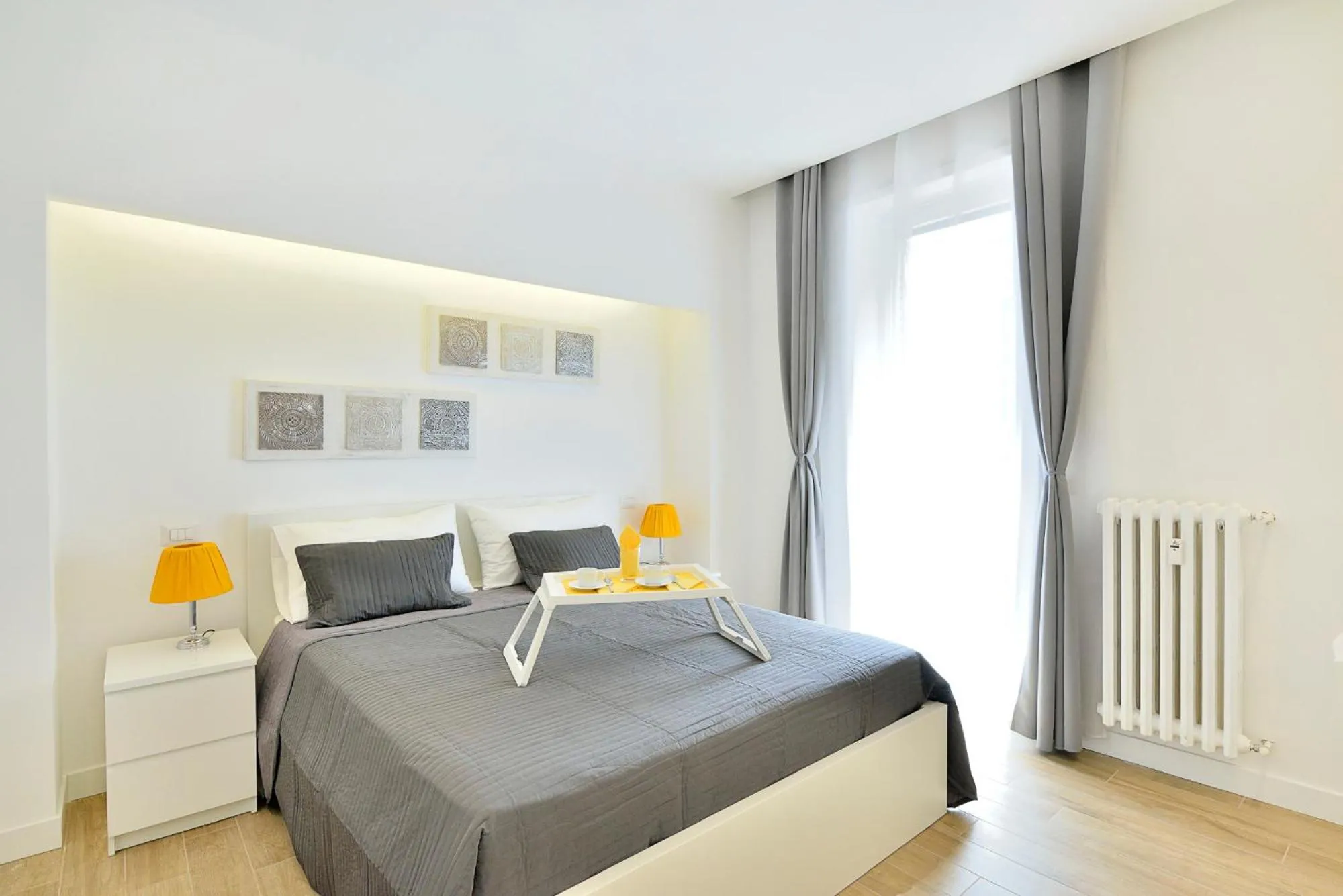 Bed in New Romantic Trastevere Apartment