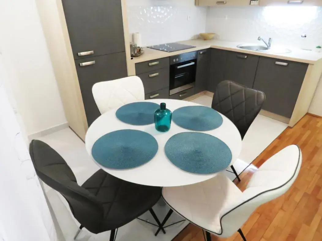 One-Bedroom Apartment in Apartman Luna One-Bedroom Apartment in Apartman Luna