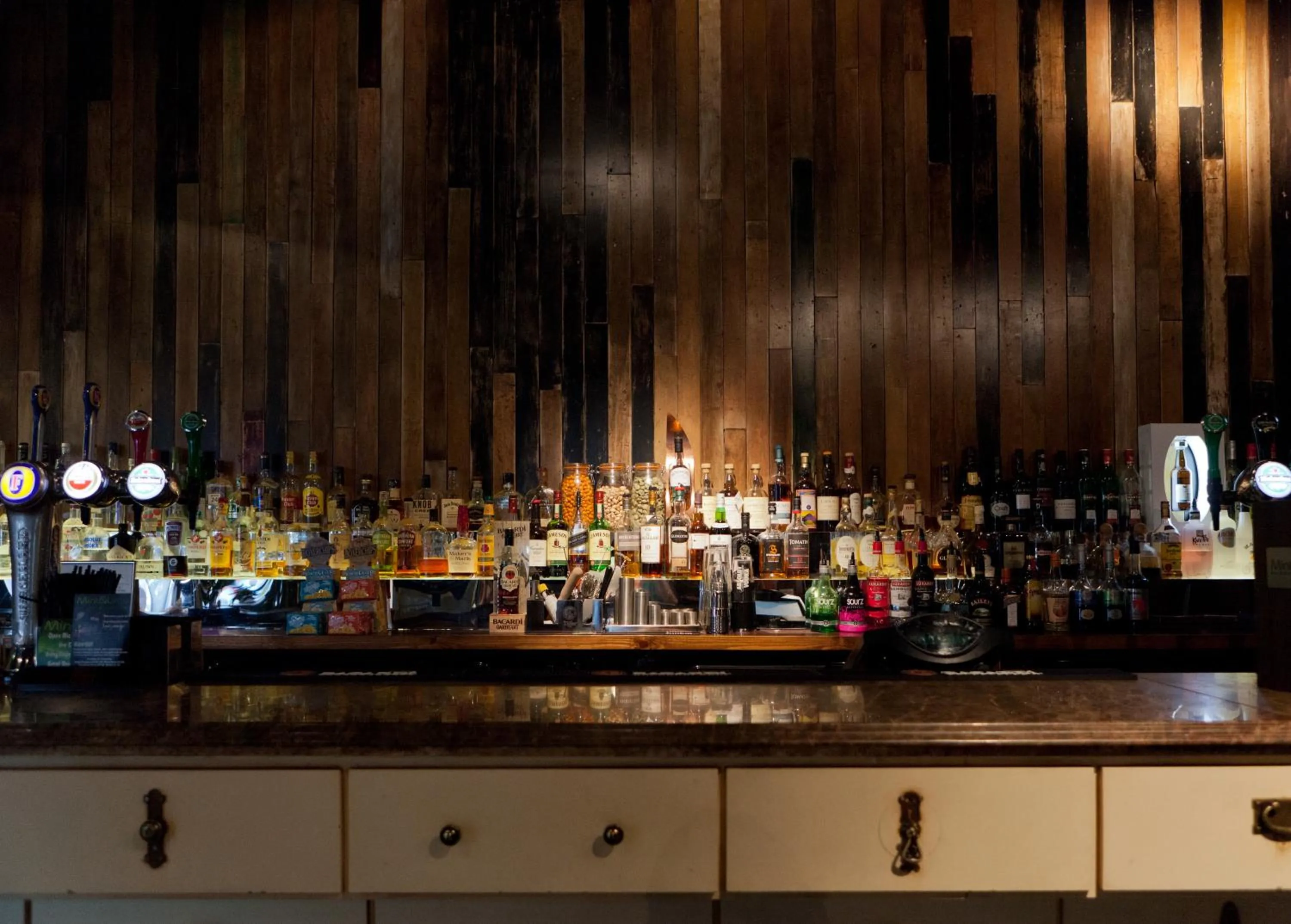 Lounge or bar in Euro Hostel Glasgow