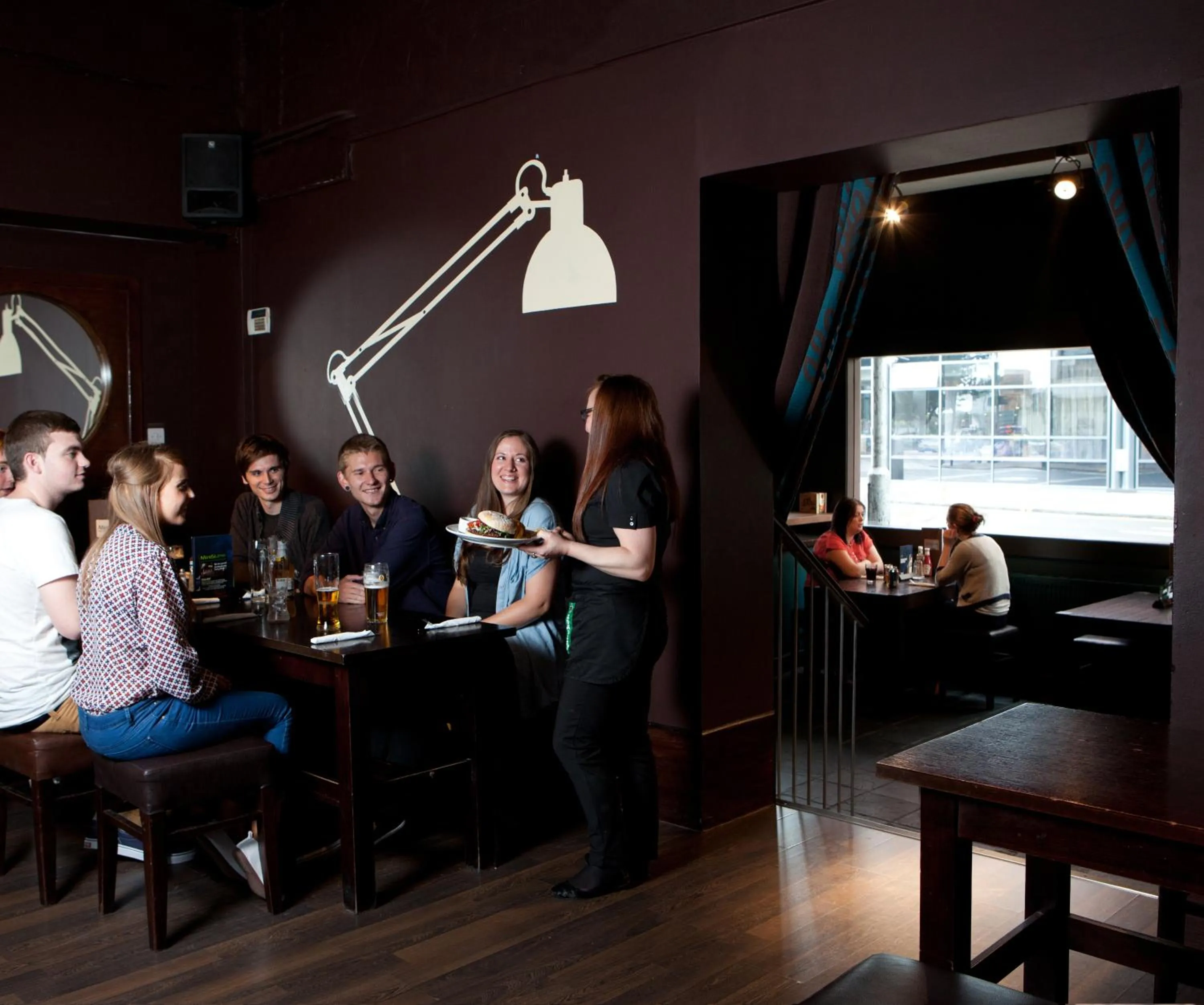 Restaurant/places to eat in Euro Hostel Glasgow