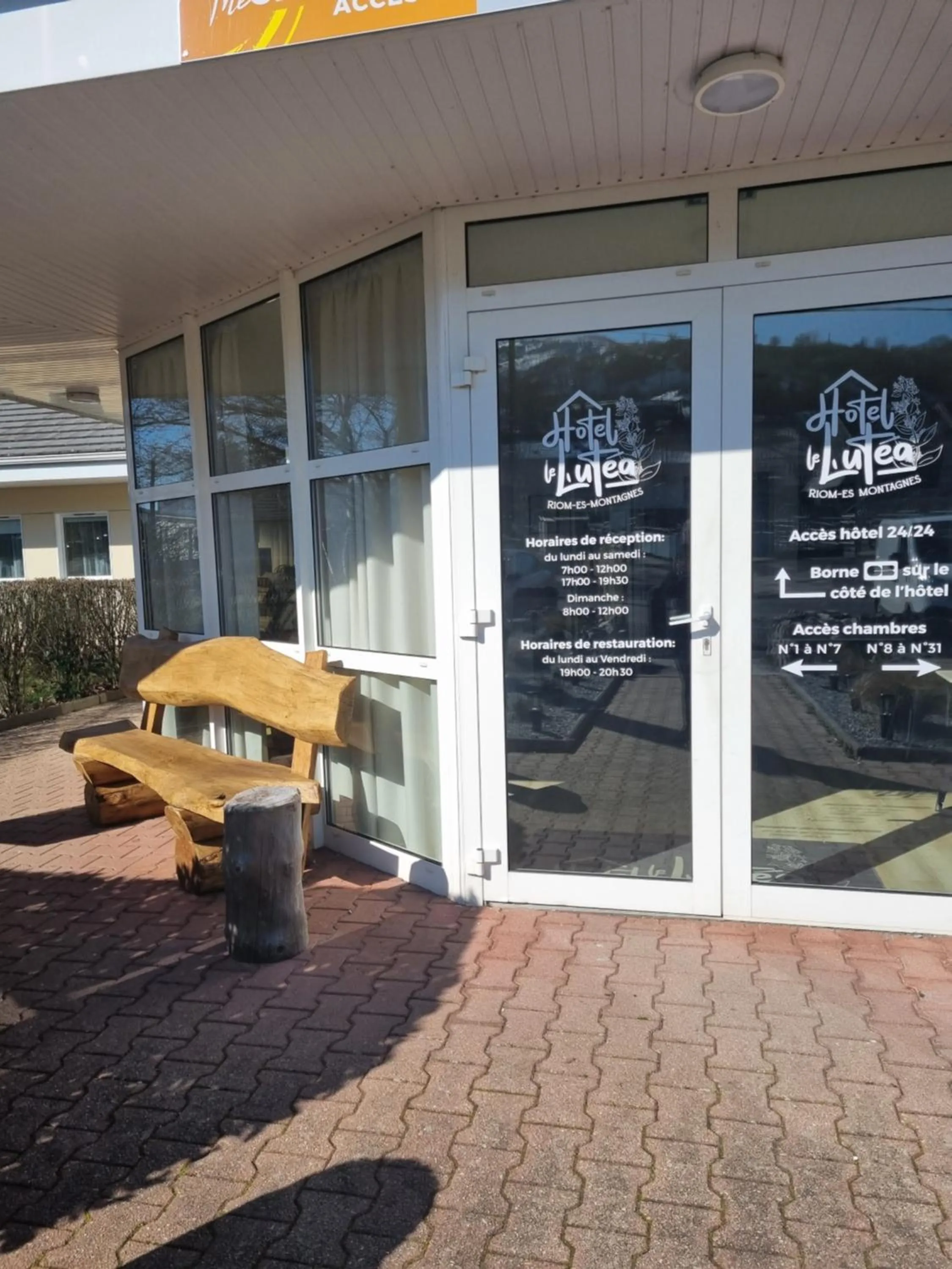 Property building in The Originals Access, Hôtel Le Lutéa